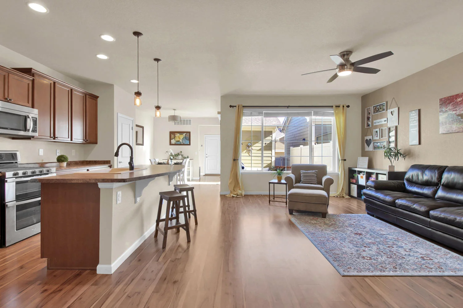 6269 Orchard Ct C Arvada CO-large-009-16-Kitchen-1500x1000-72dpi.jpg