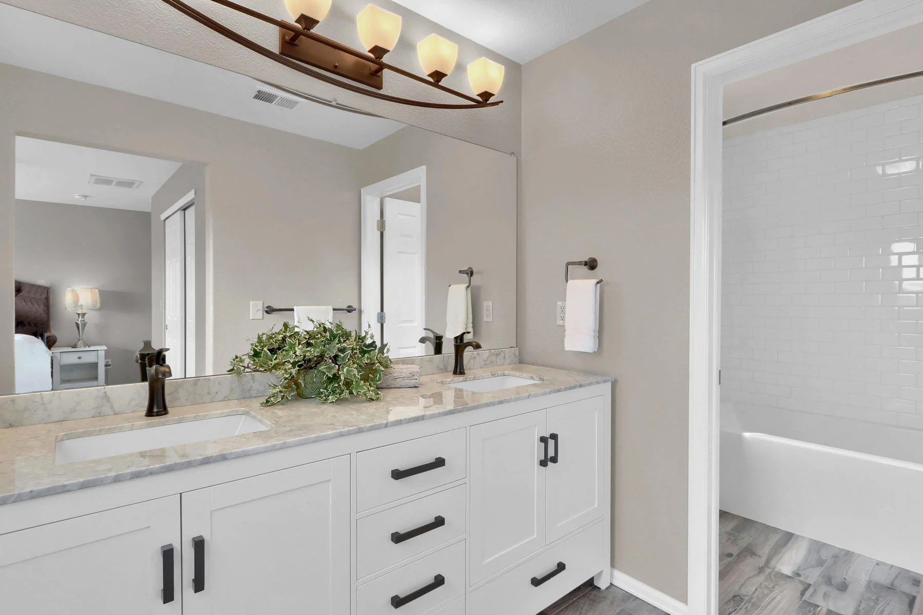 315 Andrew Dr Dacono CO 80514-015-22-Bathroom-MLS_Size.jpg