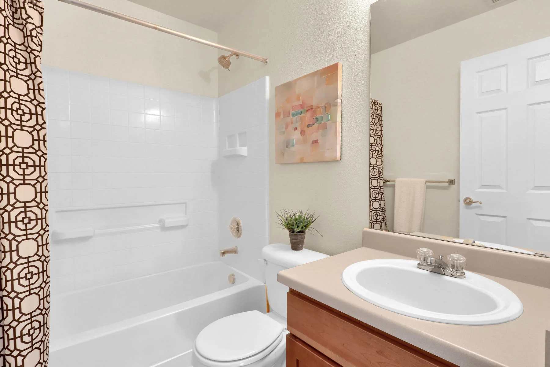 315 Andrew Dr Dacono CO 80514-017-20-Bathroom-MLS_Size.jpg