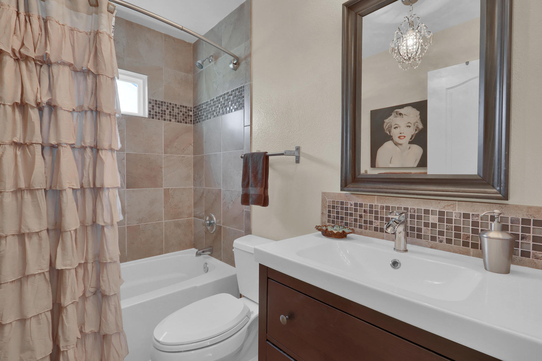 5370 S Genoa St Cenntenial CO-020-30-Bathroom-MLS_Size.jpg