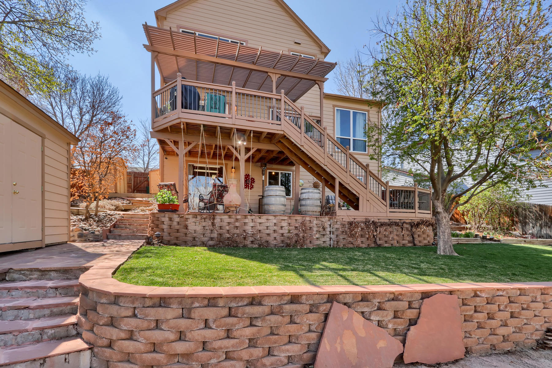 5370 S Genoa St Cenntenial CO-034-7-Exterior Back-MLS_Size.jpg