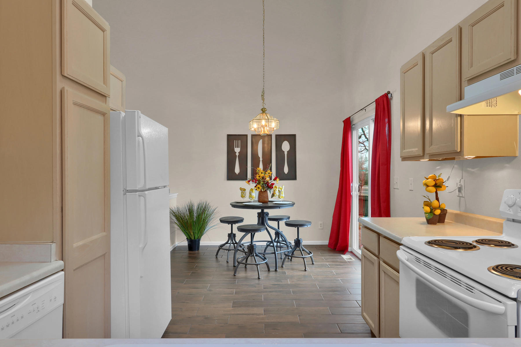 3009 W 107th Pl F Westminster-010-14-Kitchen-MLS_Size.jpg