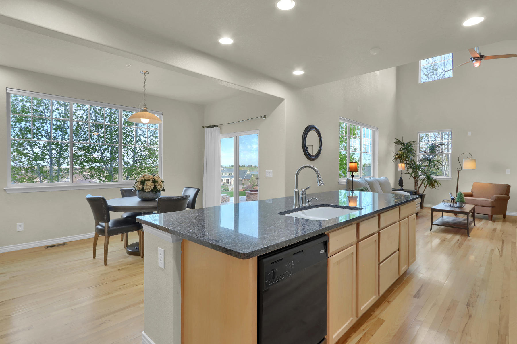 17881 W 77th Dr Arvada CO-028-38-Kitchen-MLS_Size.jpg