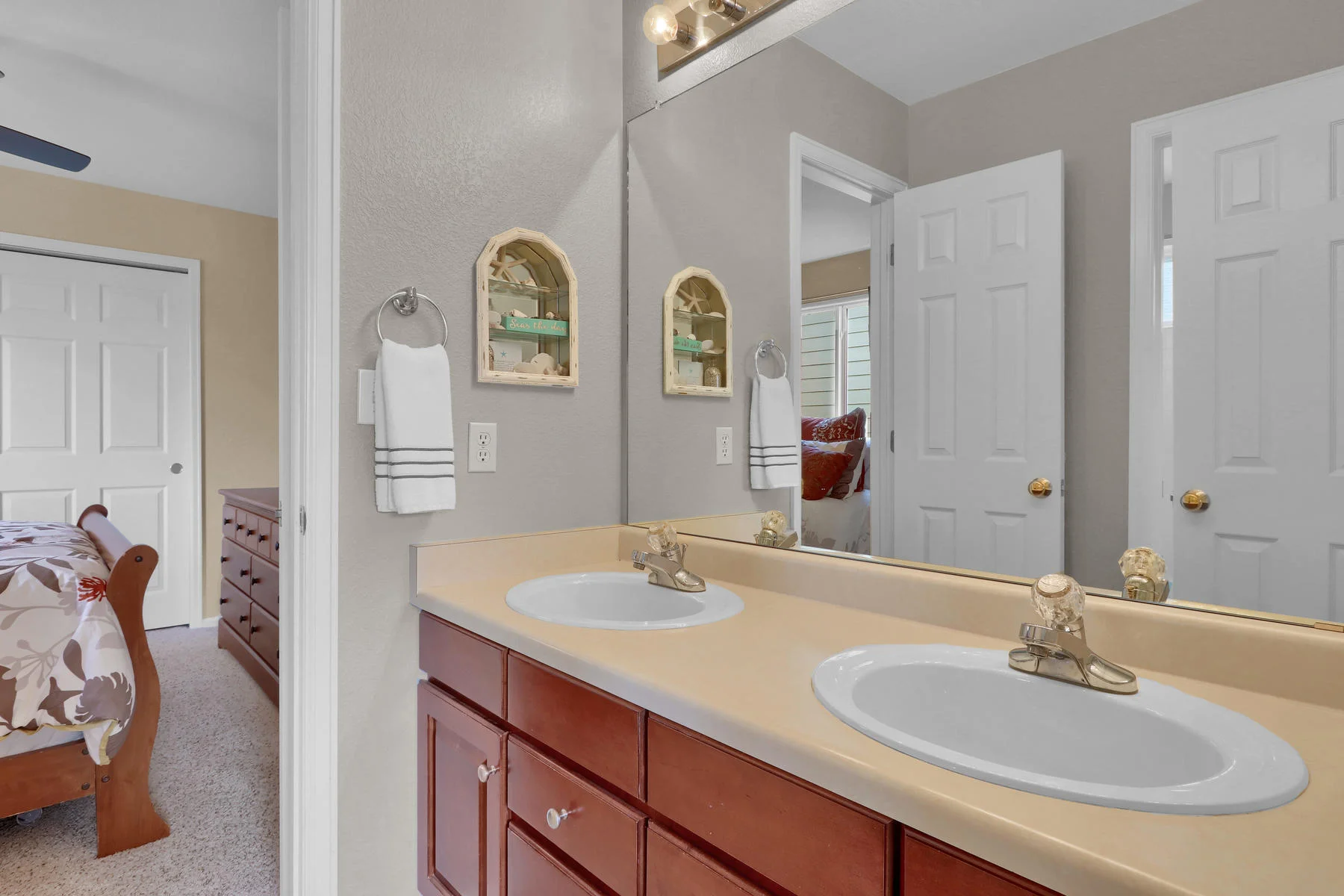 13433 W 62nd Pl Arvada CO-030-32-Bathroom-MLS_Size.jpg