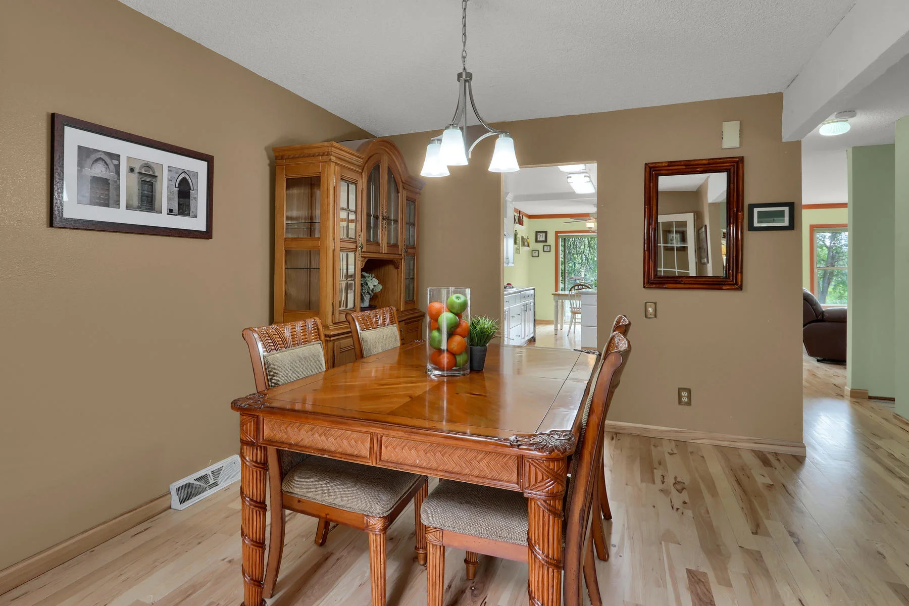 8490 Independence Way Arvada-005-010-Dining Room-MLS_Size.jpg