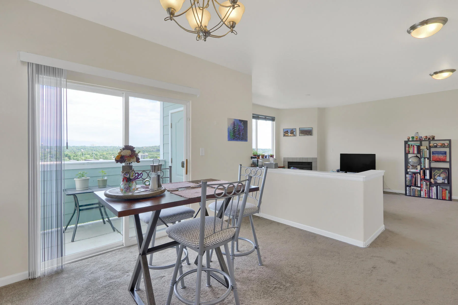 10089 W 55th Drive 204 Arvada-008-011-Dining Room-MLS_Size.jpg
