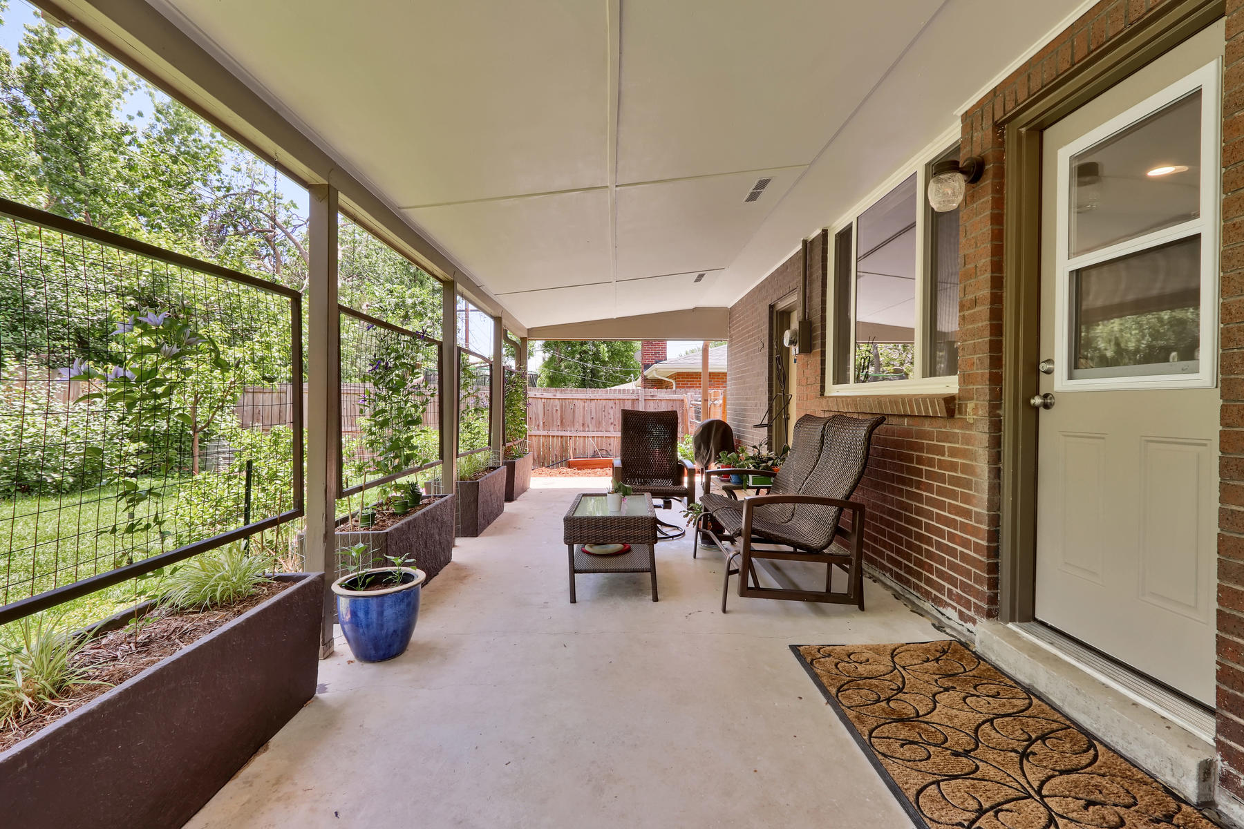 6112 Dudley Ct Arvada CO 80004-024-005-Patio-MLS_Size.jpg