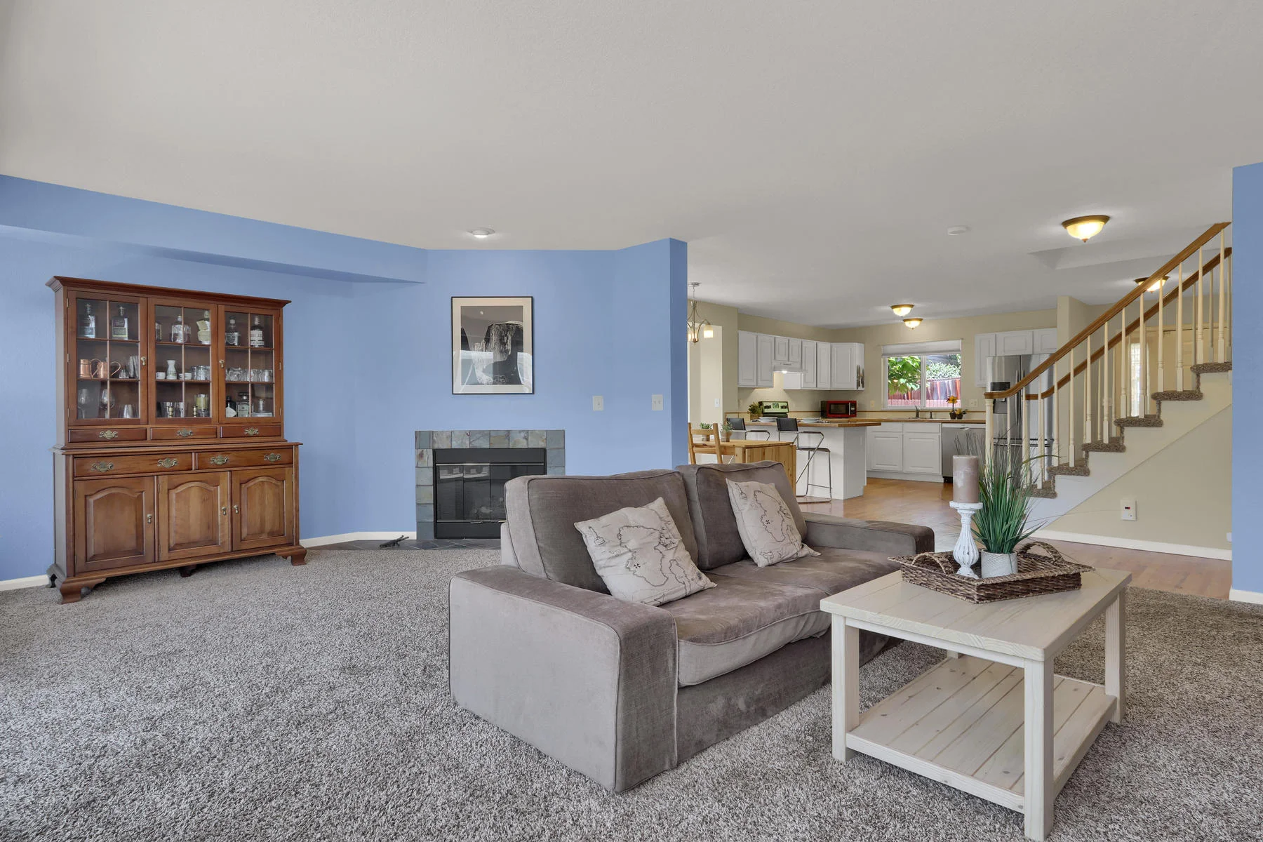 6250 Everett Ct Unit F Arvada-005-016-Living Room-MLS_Size.jpg