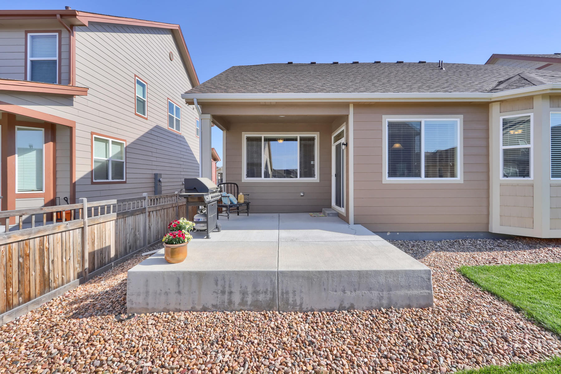 5181 Delphinium Cir Brighton-024-004-Exterior Back-MLS_Size.jpg