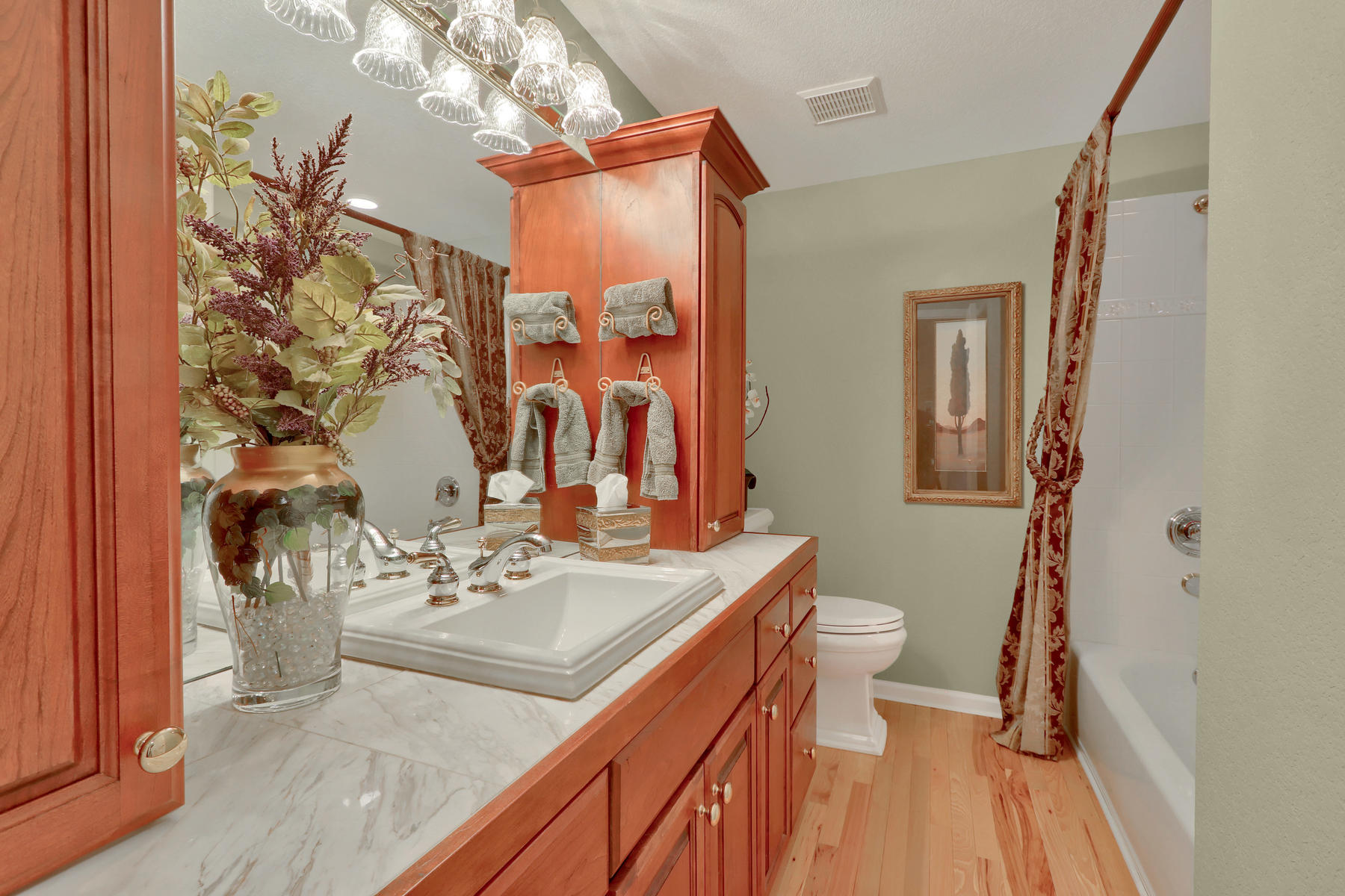 3845 Everett St Wheat Ridge CO-043-23-Bathroom-MLS_Size.jpg