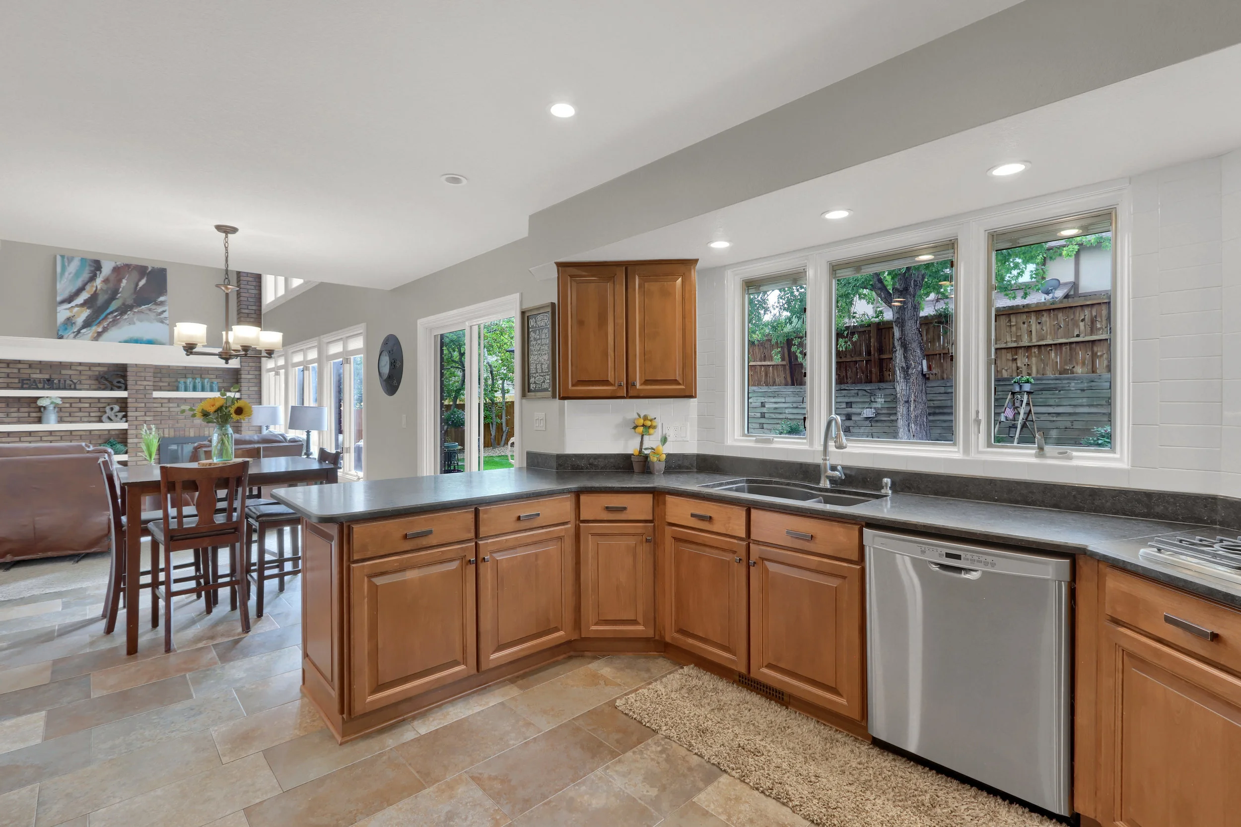 8125 S Zephyr Way Littleton CO-print-016-020-Kitchen-4200x2800-300dpi.jpg