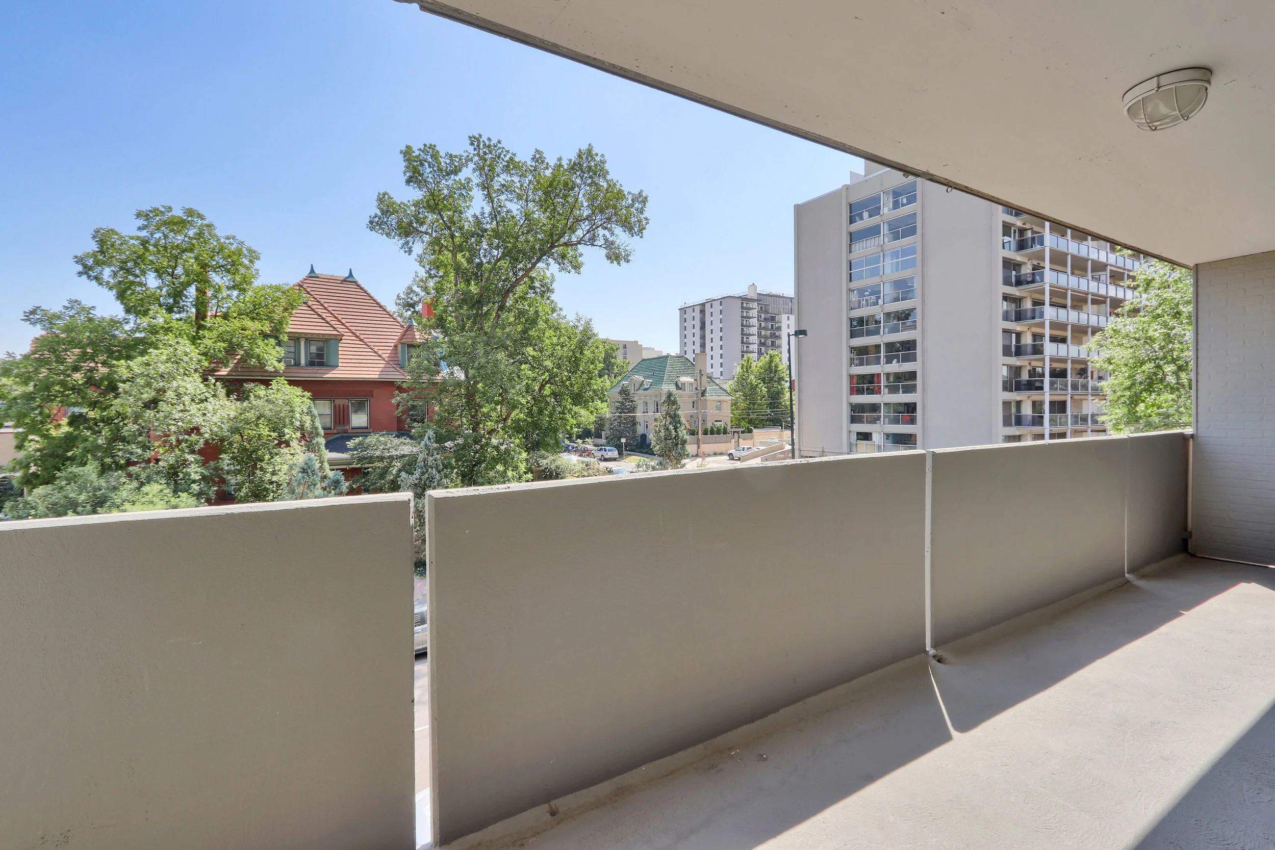 909 N Logan St Unit 3J Denver-print-015-008-Balcony-4200x2800-300dpi.jpg