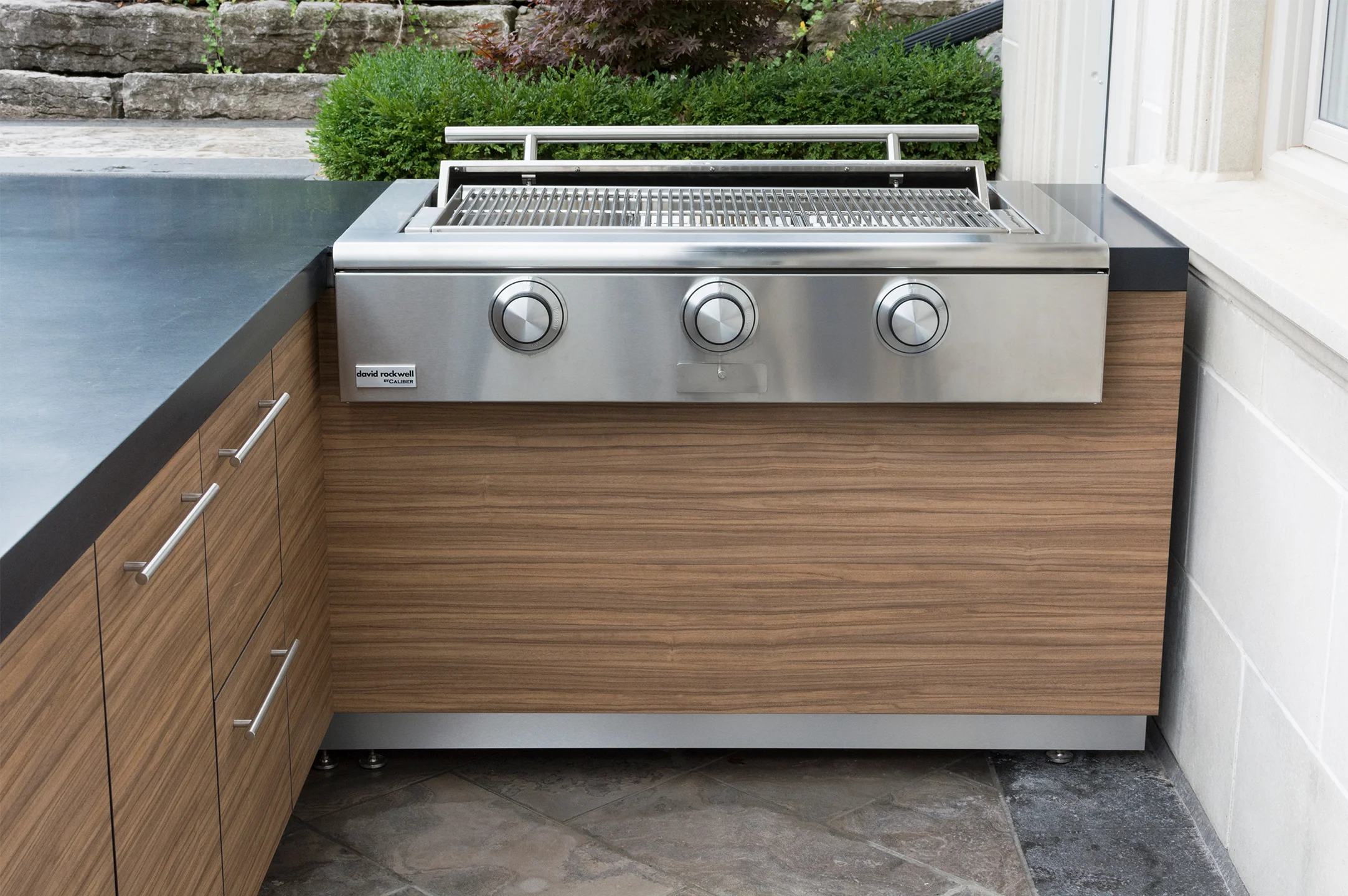 Garden Living Outdoor Kitchen Poolscape - 5.jpg