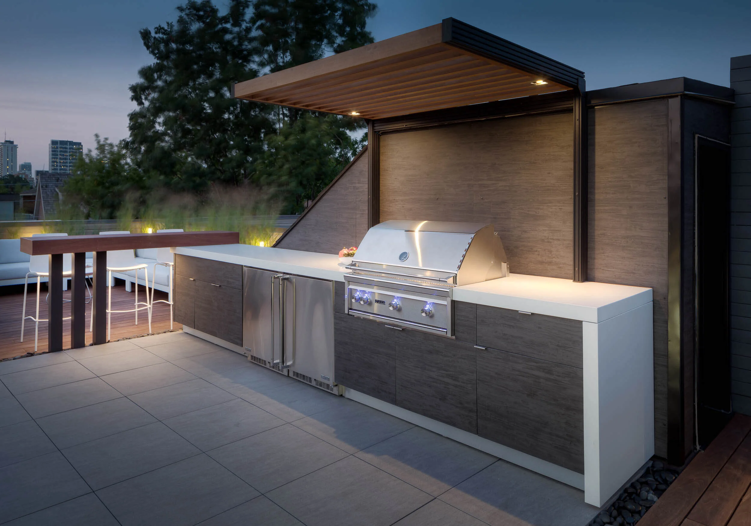 Garden Living — Rooftop Outdoor Kitchen