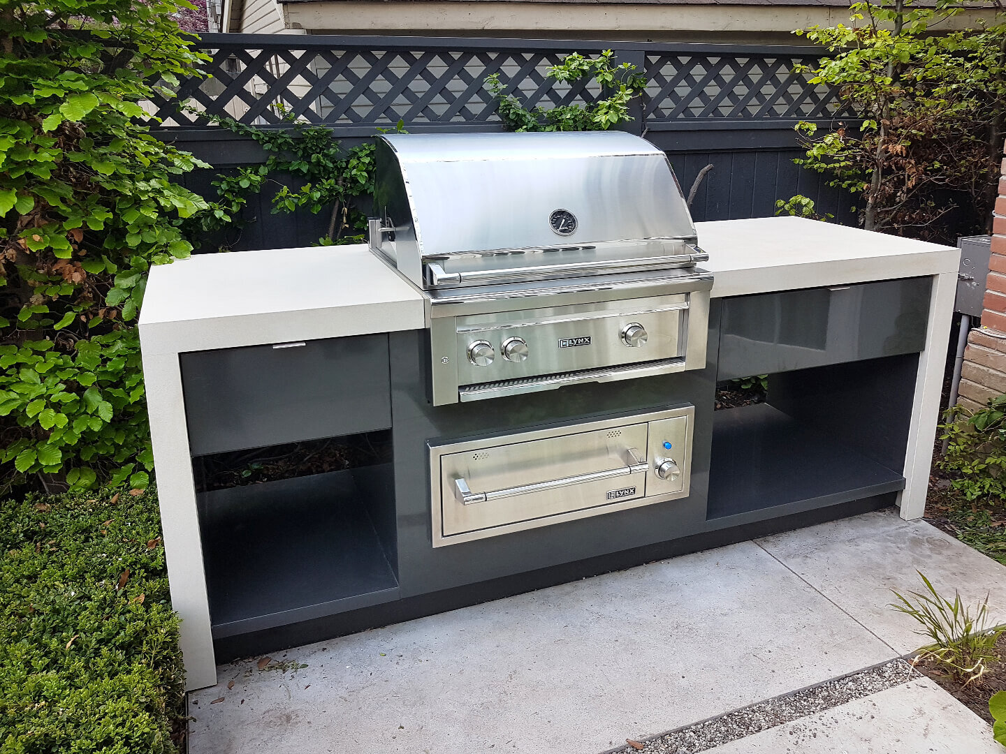 Garden Living Outdoor Kitchens 304 Stainless Steel Powdercoated Cabinetry