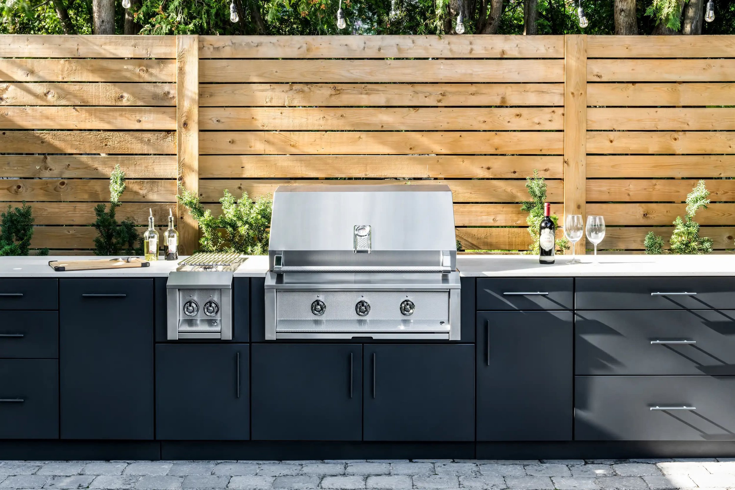 westporch-outdoor-living-aluminum-outdoor-kitchen.jpg