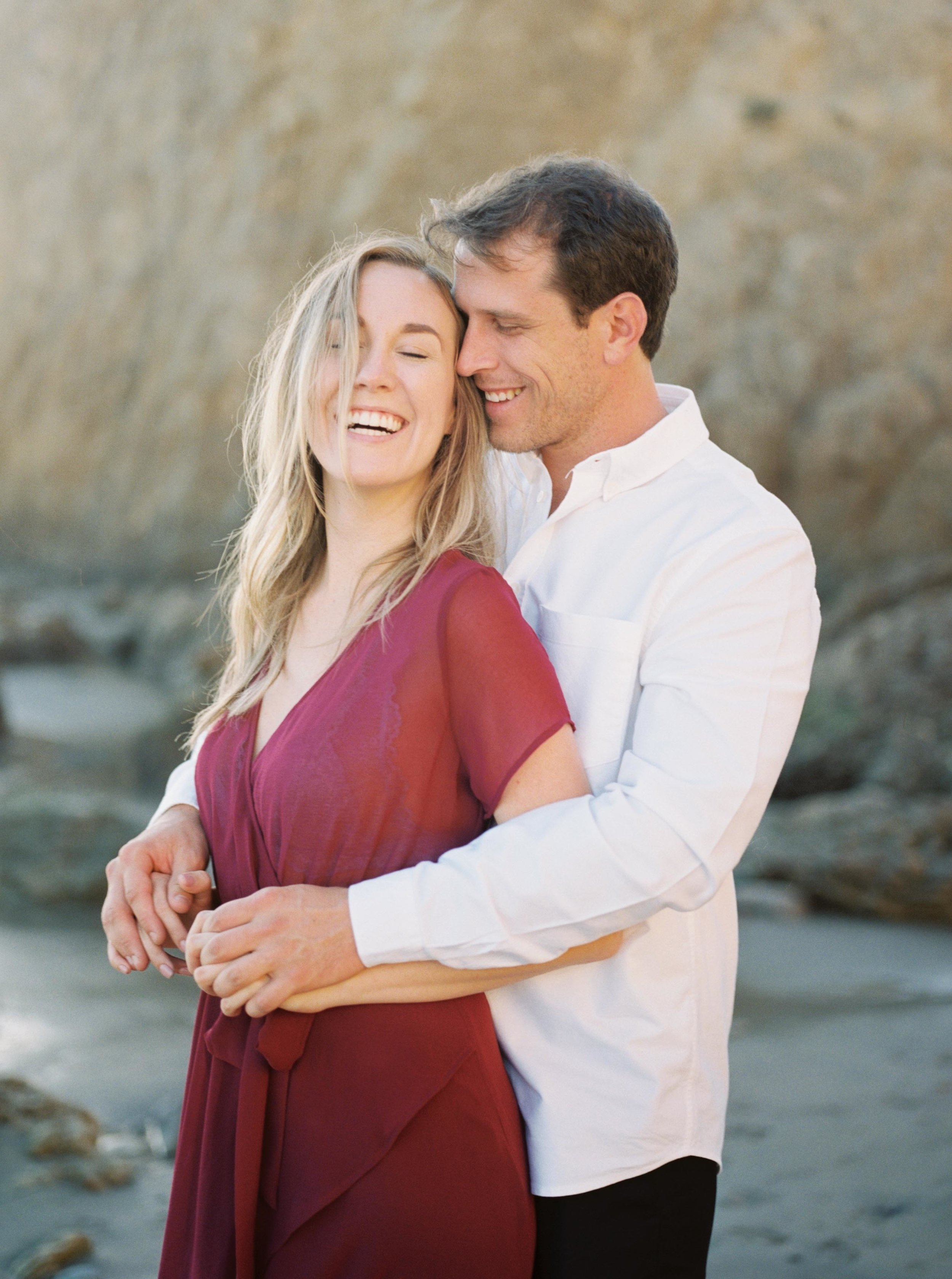 ELMATADOR_FUJI400H_MALIBU_LOSANGELES_PHOTOGRAPHER_WEDDING_ENGAGEMENT_STYLEMEPRETTY_FILM_BEACH_SOCAL_KATELROSEPHOTOGRAPHY_003.jpg