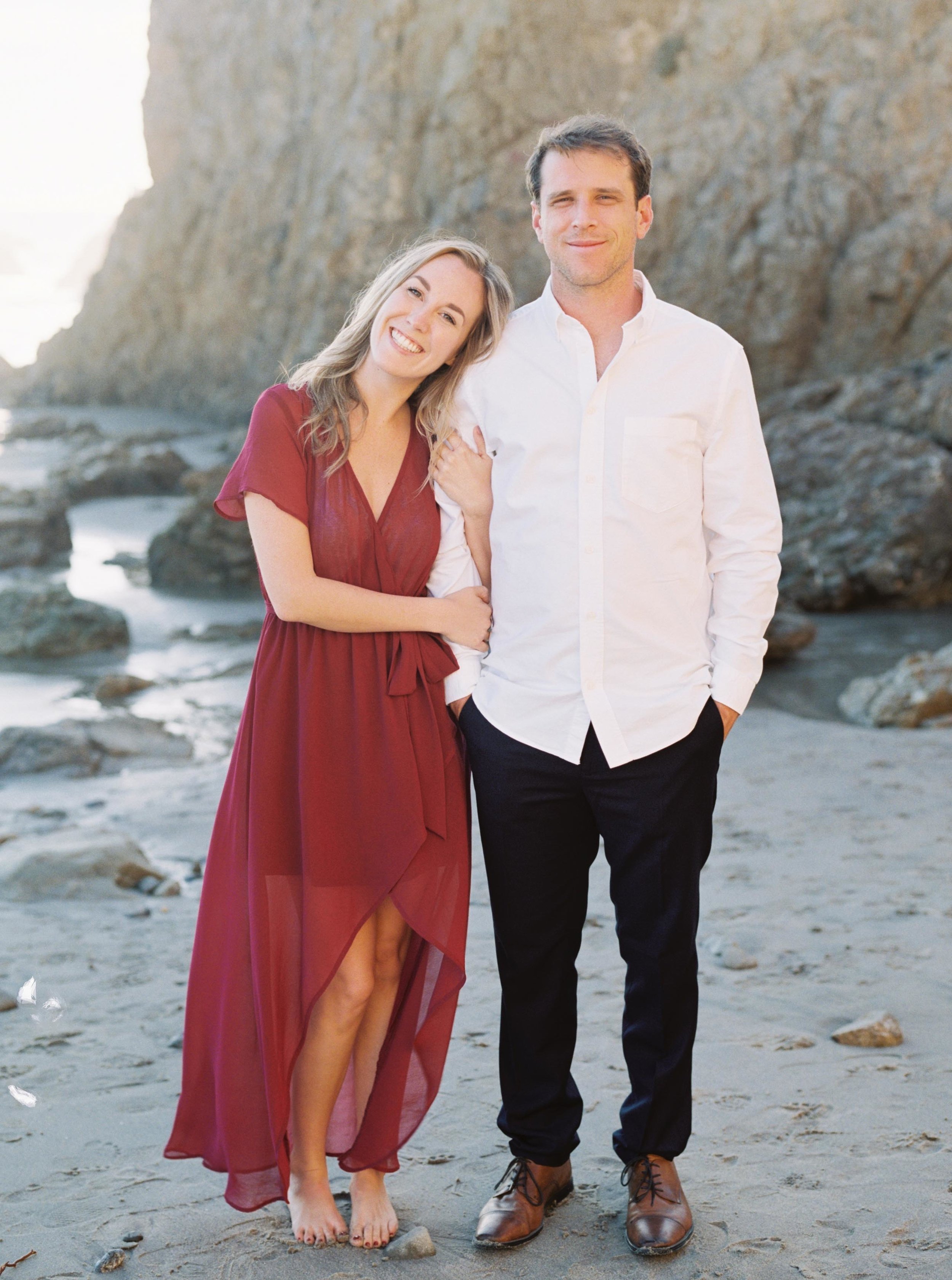 ELMATADOR_FUJI400H_MALIBU_LOSANGELES_PHOTOGRAPHER_WEDDING_ENGAGEMENT_STYLEMEPRETTY_FILM_BEACH_SOCAL_KATELROSEPHOTOGRAPHY_006.jpg