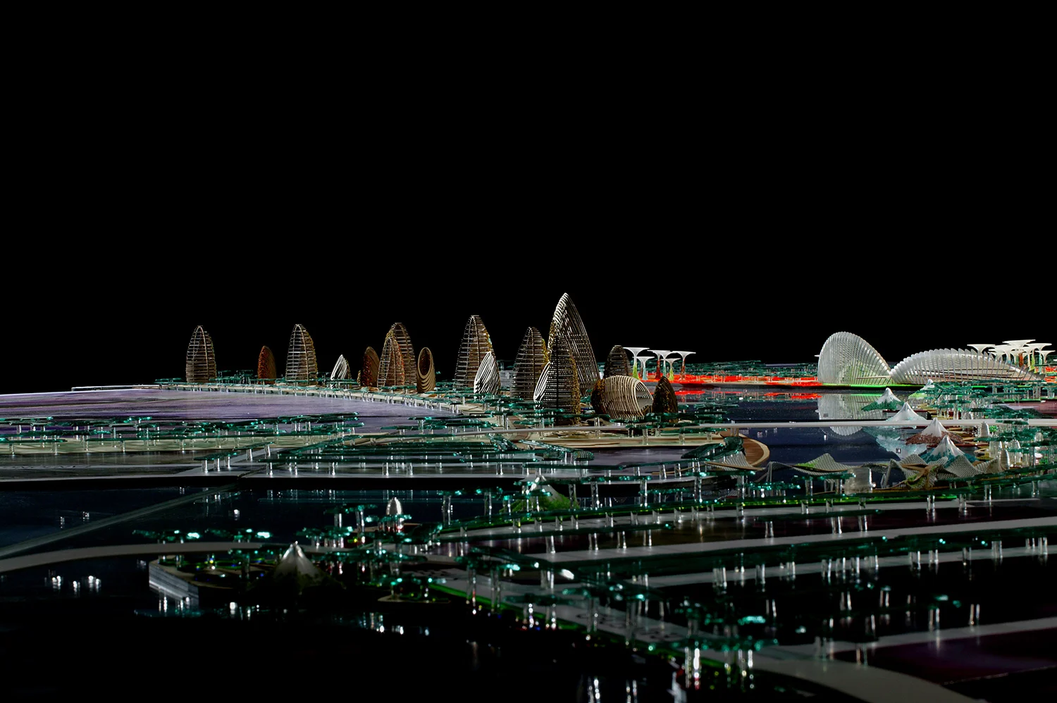   Gardens By The Bay, Singapore   Wilkinson Eyre - Grant Associates   Competition model, competition winner  