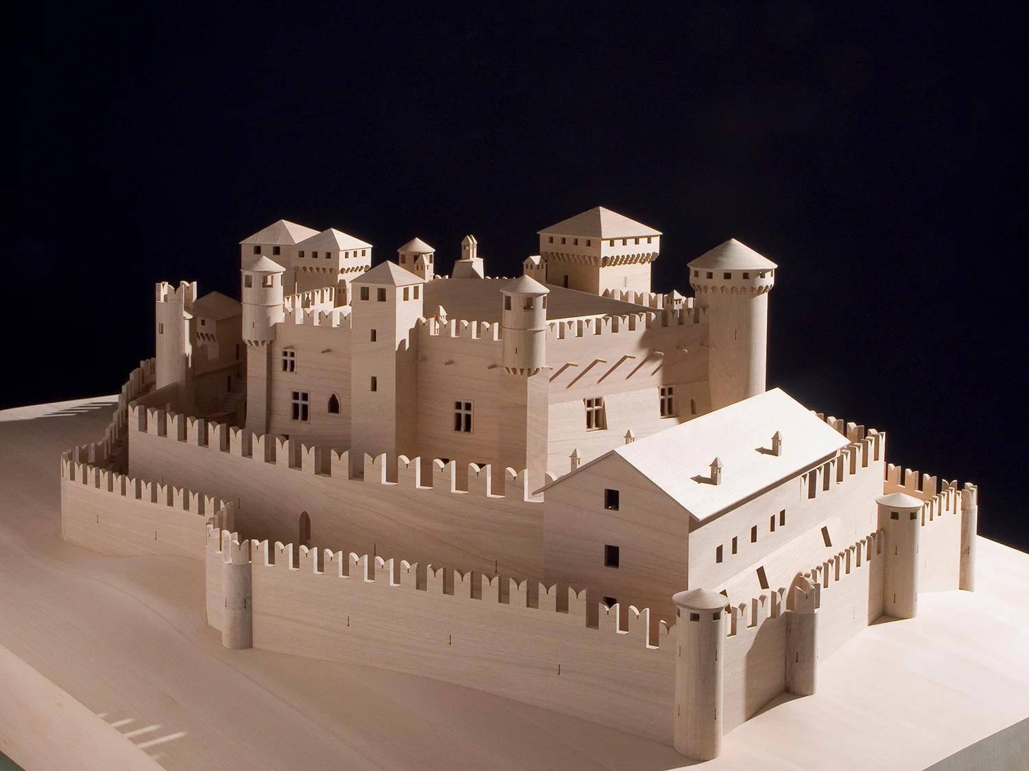 Castello di Fénis – Valle d’Aosta Museo del Castello , Milano (Permanent Exhibition) Three smaller models, specifically designed for blind people, join the main walnut and lime wood model, which offers a higher amount of detail.