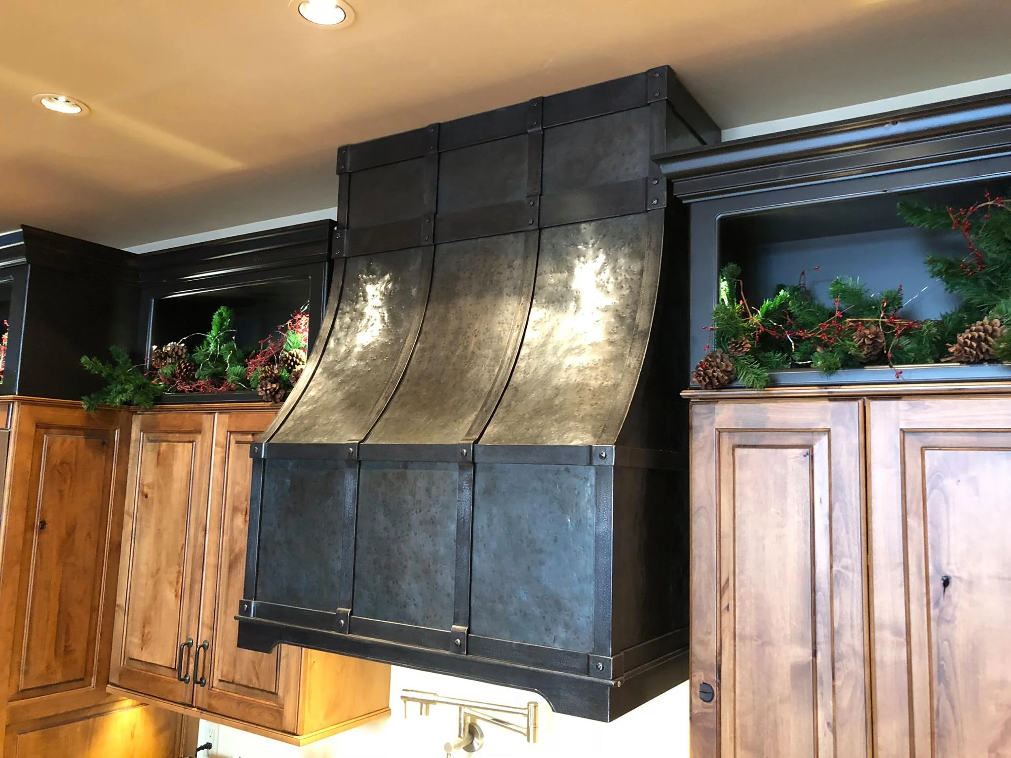 ITF - d rangehood.jpg