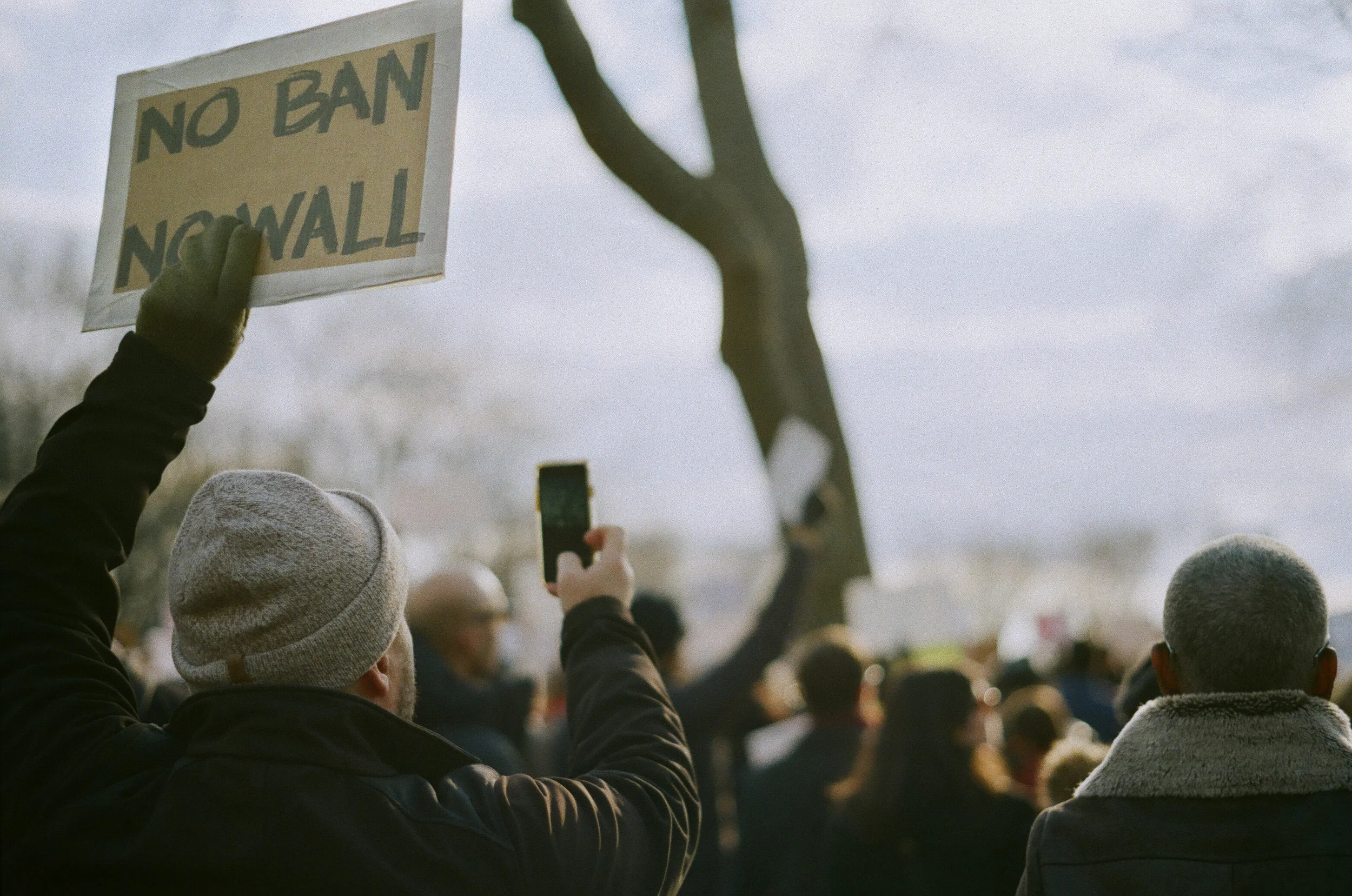 No Ban! No Wall! No Filter!