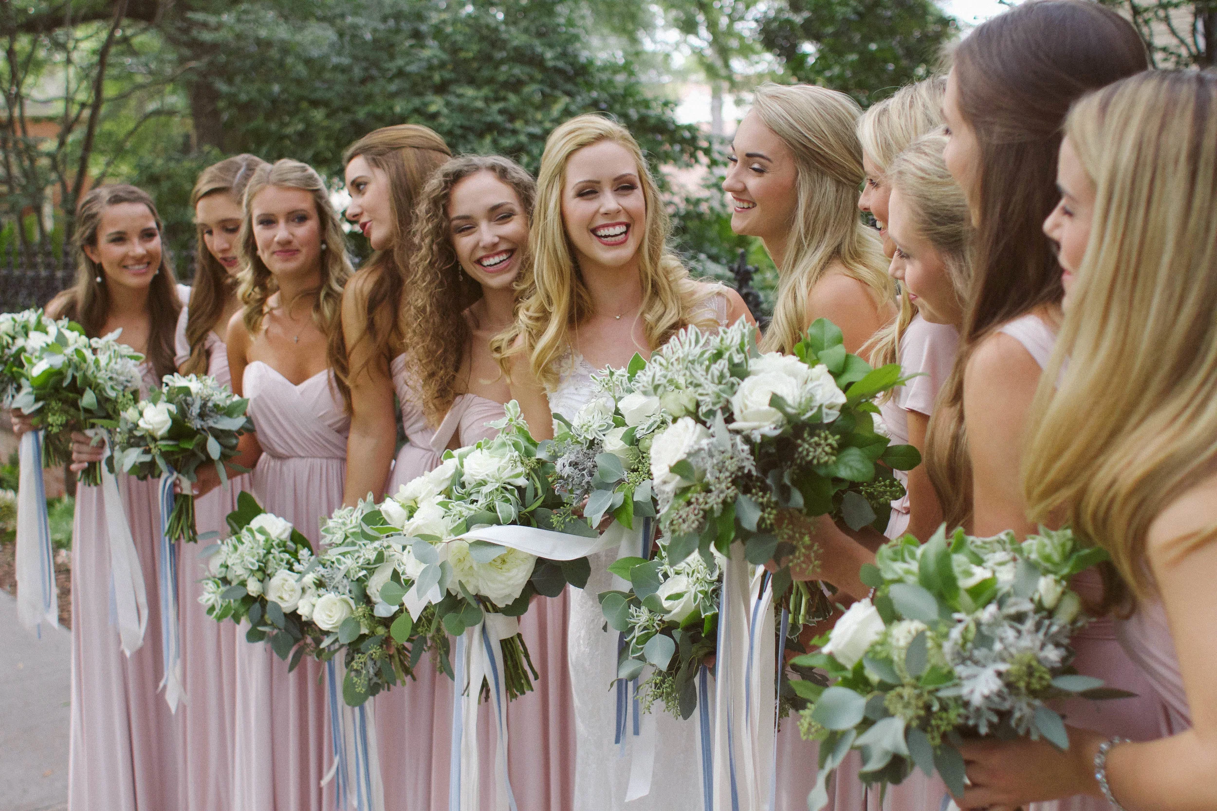 bridesmaids, bride, bridesmaids
