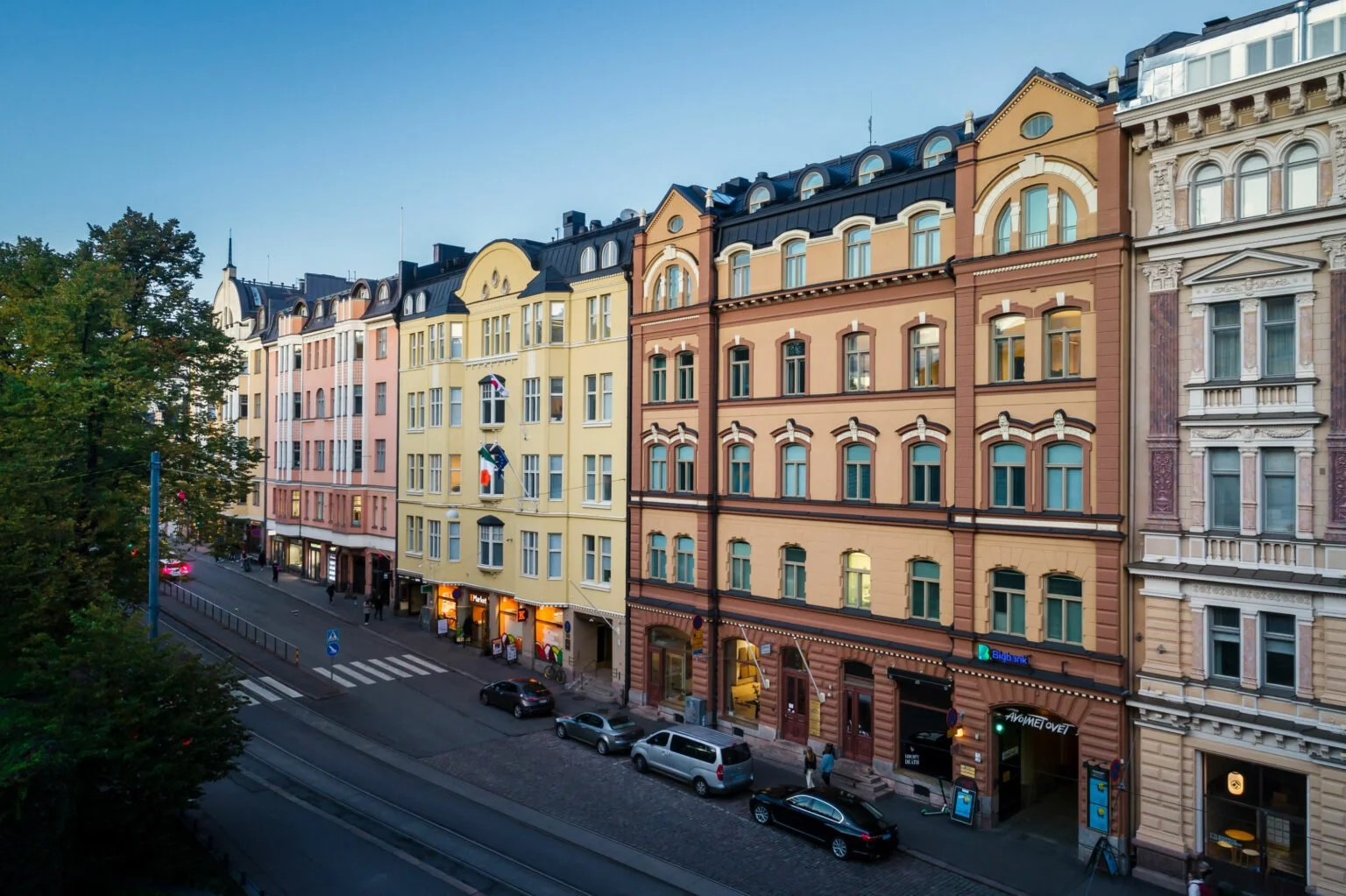 Erottajankatu 5, Kaartinkaupunki