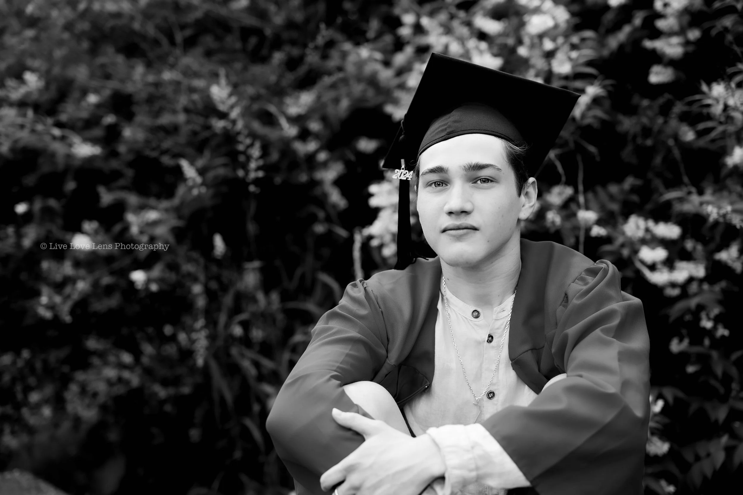 Carlos Sanchez Grad_-9.jpg