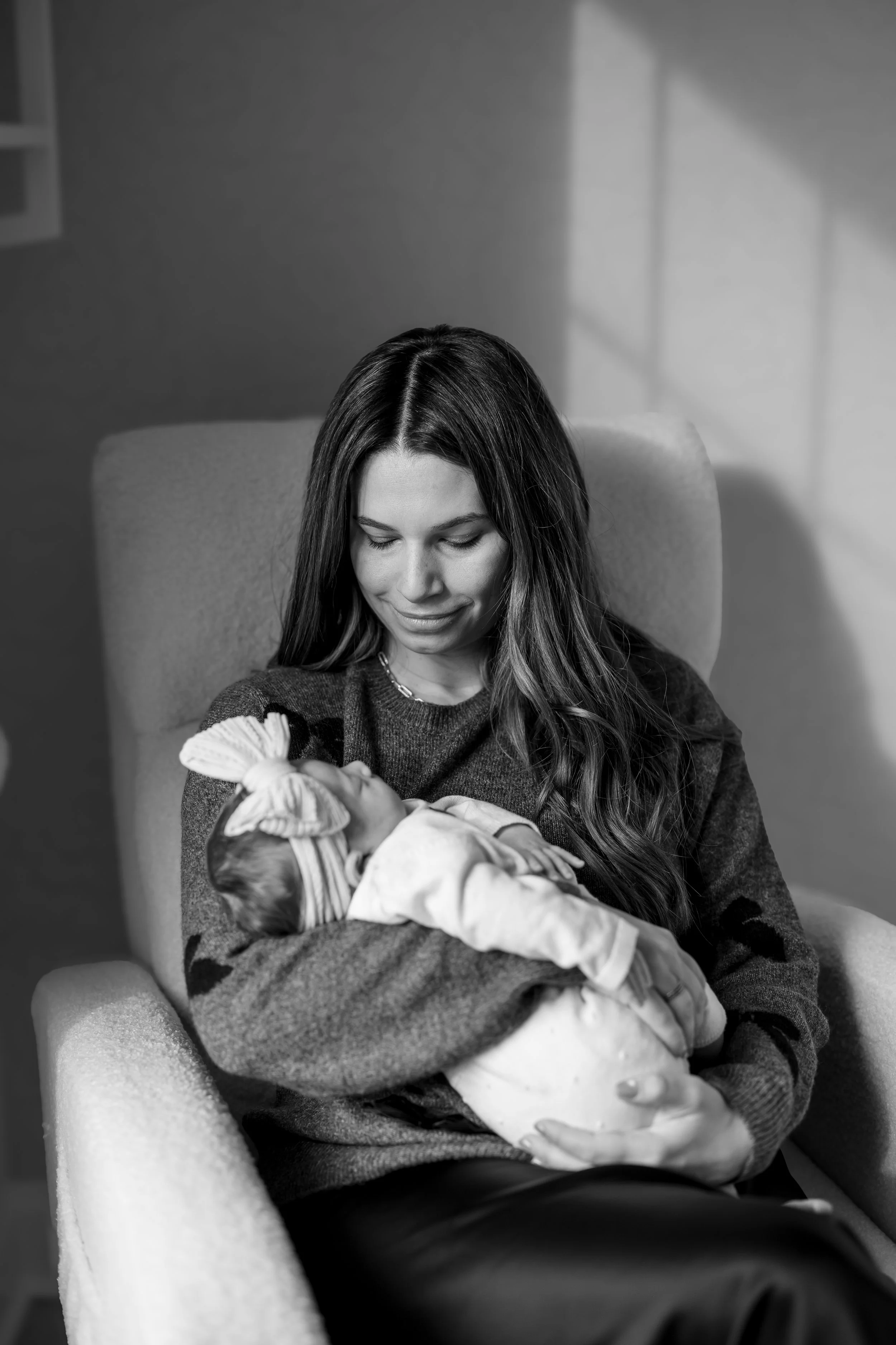Bloom newborn_Lucy b+w-98.jpg