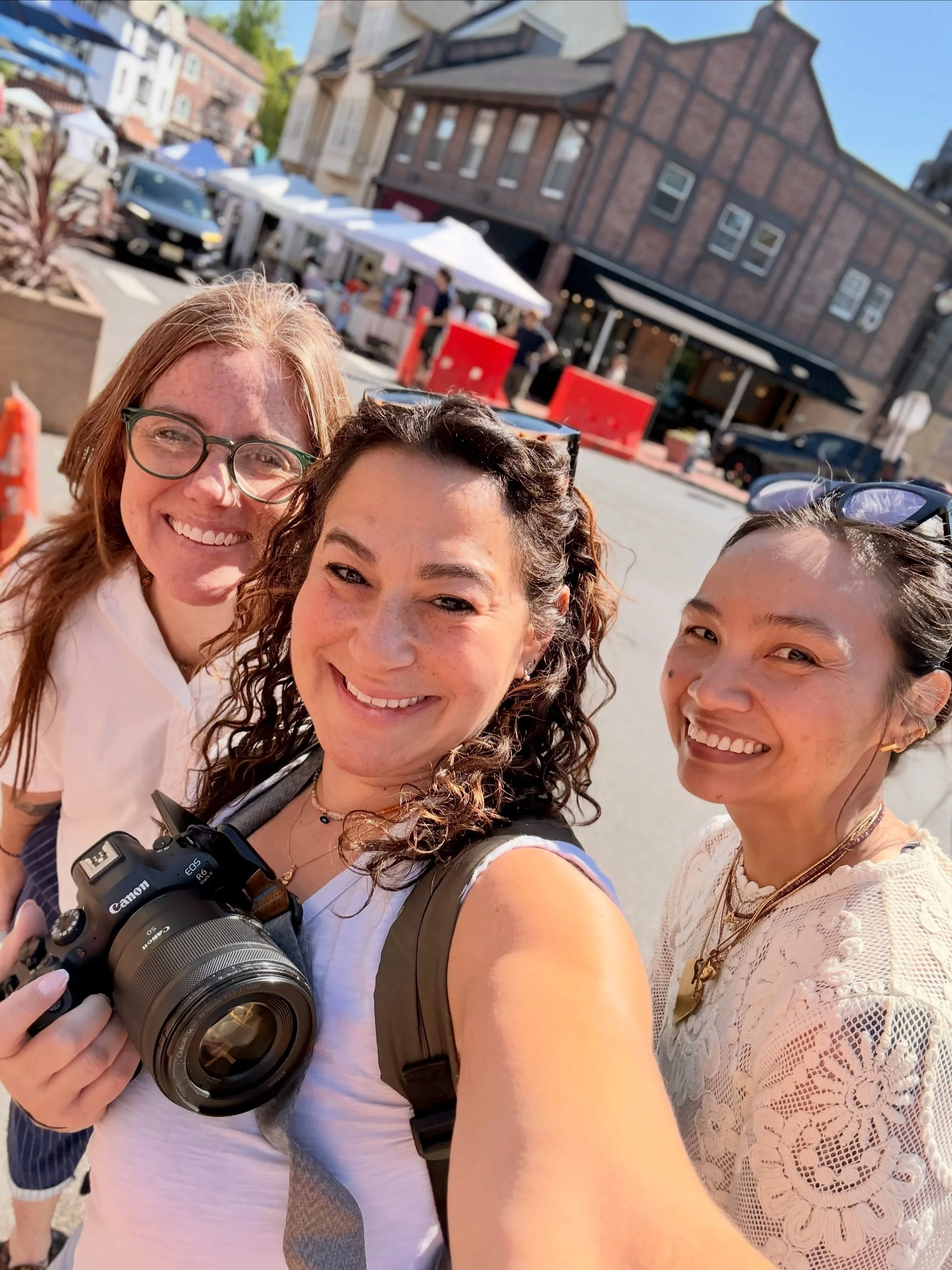 Scenes from @bakerstreetflea! I was hired by several vendors to photograph their booths and products so they could have updated brand photos. 📸🎉

Where you there? Def one of the MOST FUN gigs - so cool to meet so many hard working and creative smal