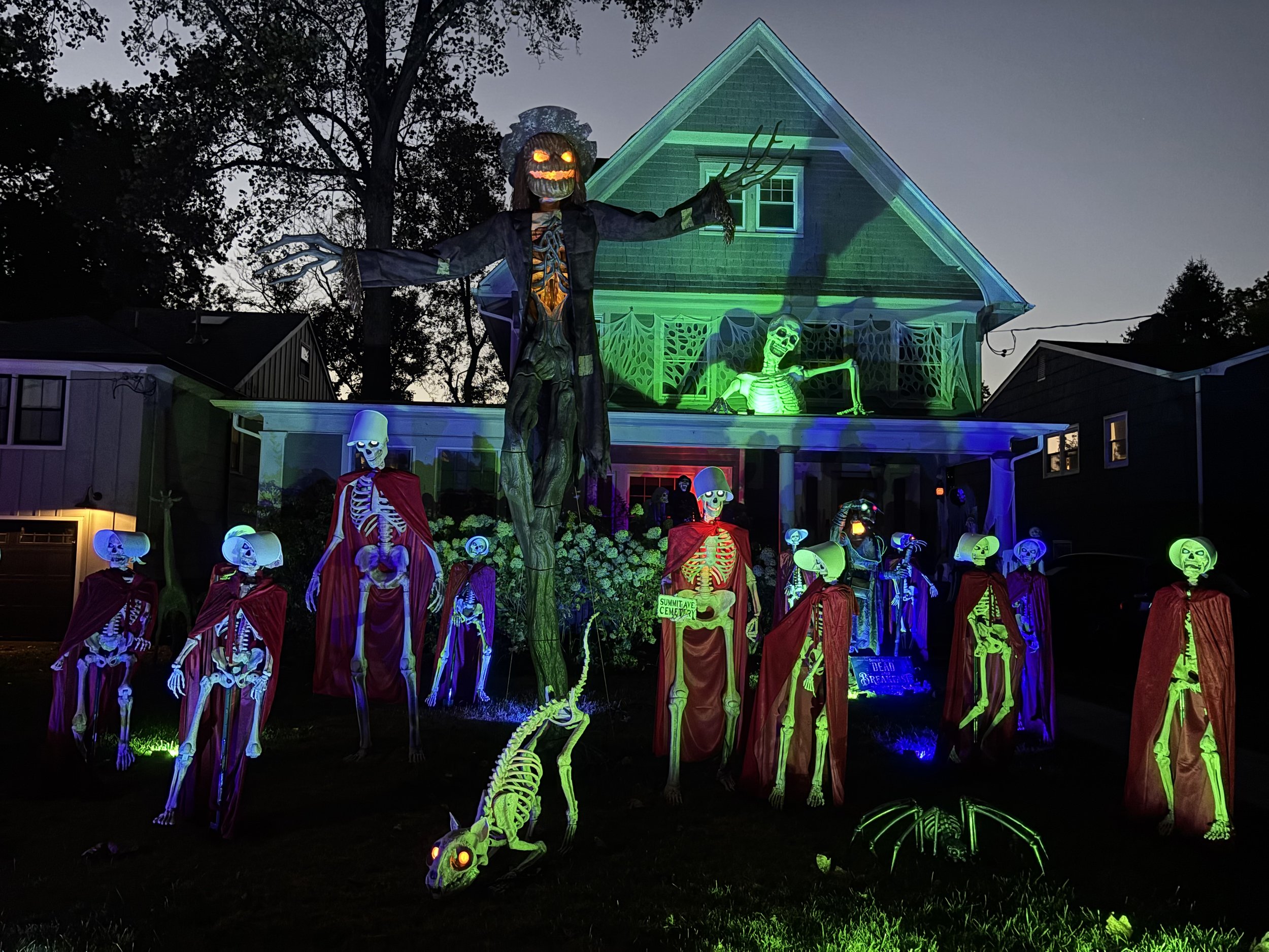 511 SUMMIT AVE MPLWD23.jpeg