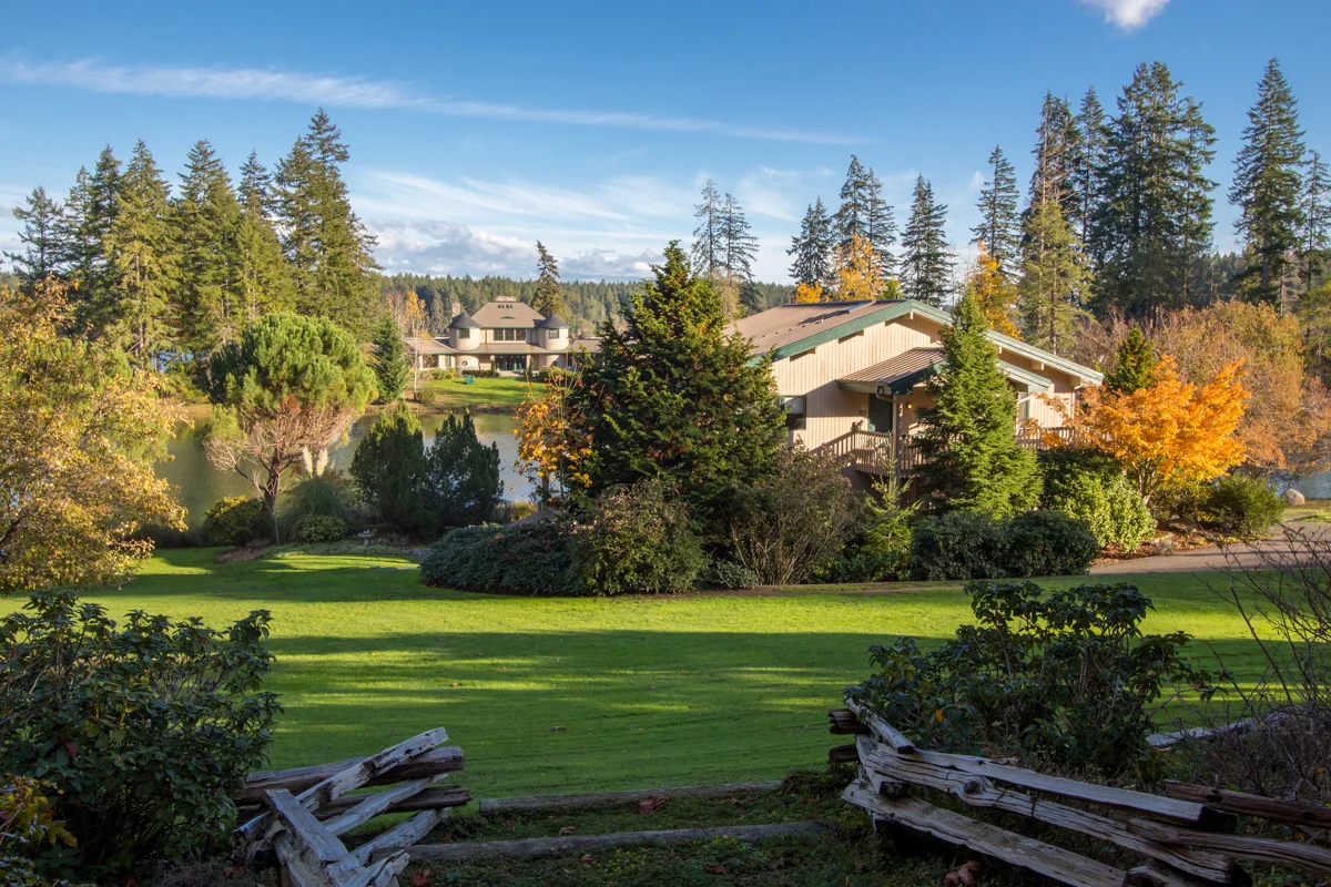 4 Pickering Rd- Cove View.jpg