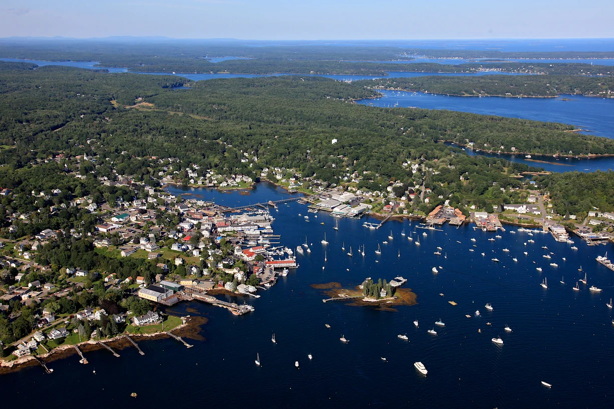 aerial shot Maine Imaging.jpg