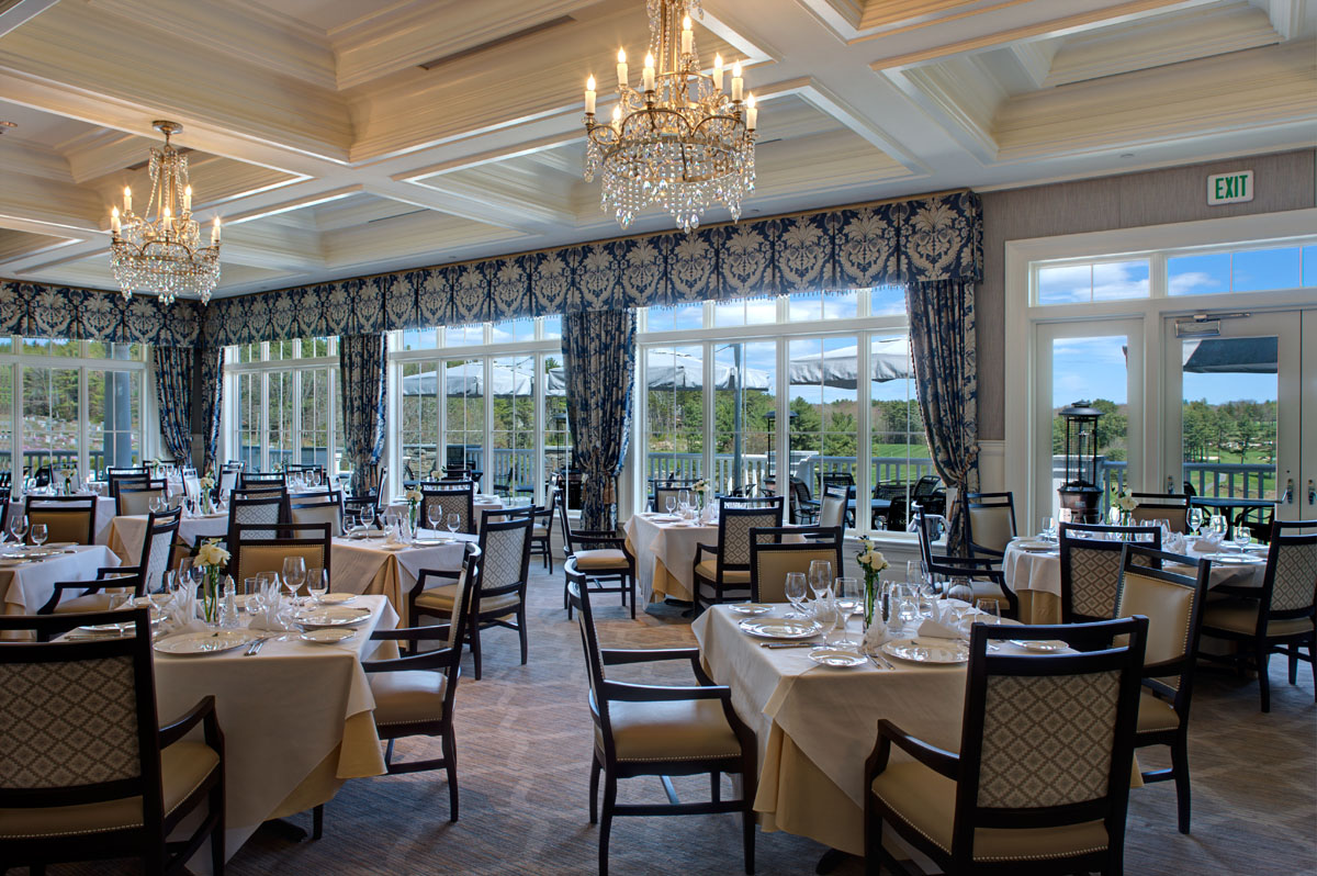 Dining 748.jpg