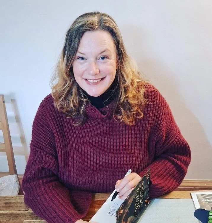 Headshot of author Jayne Castel