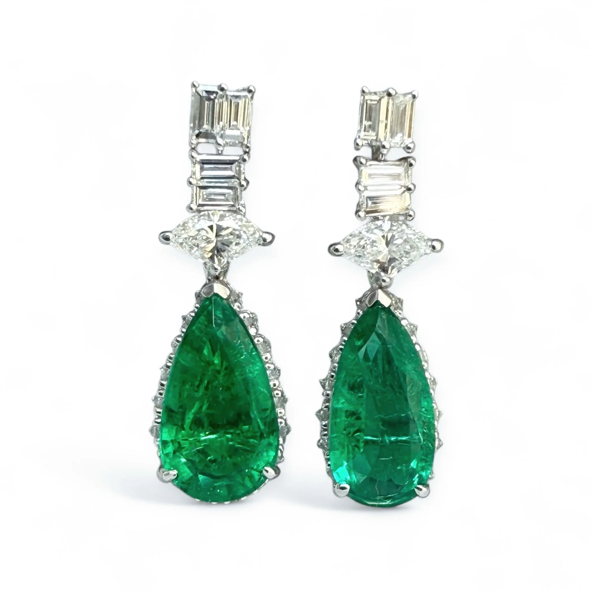 Deco Pear shaped emeralds and mixed shape diamond earrings in white gold
