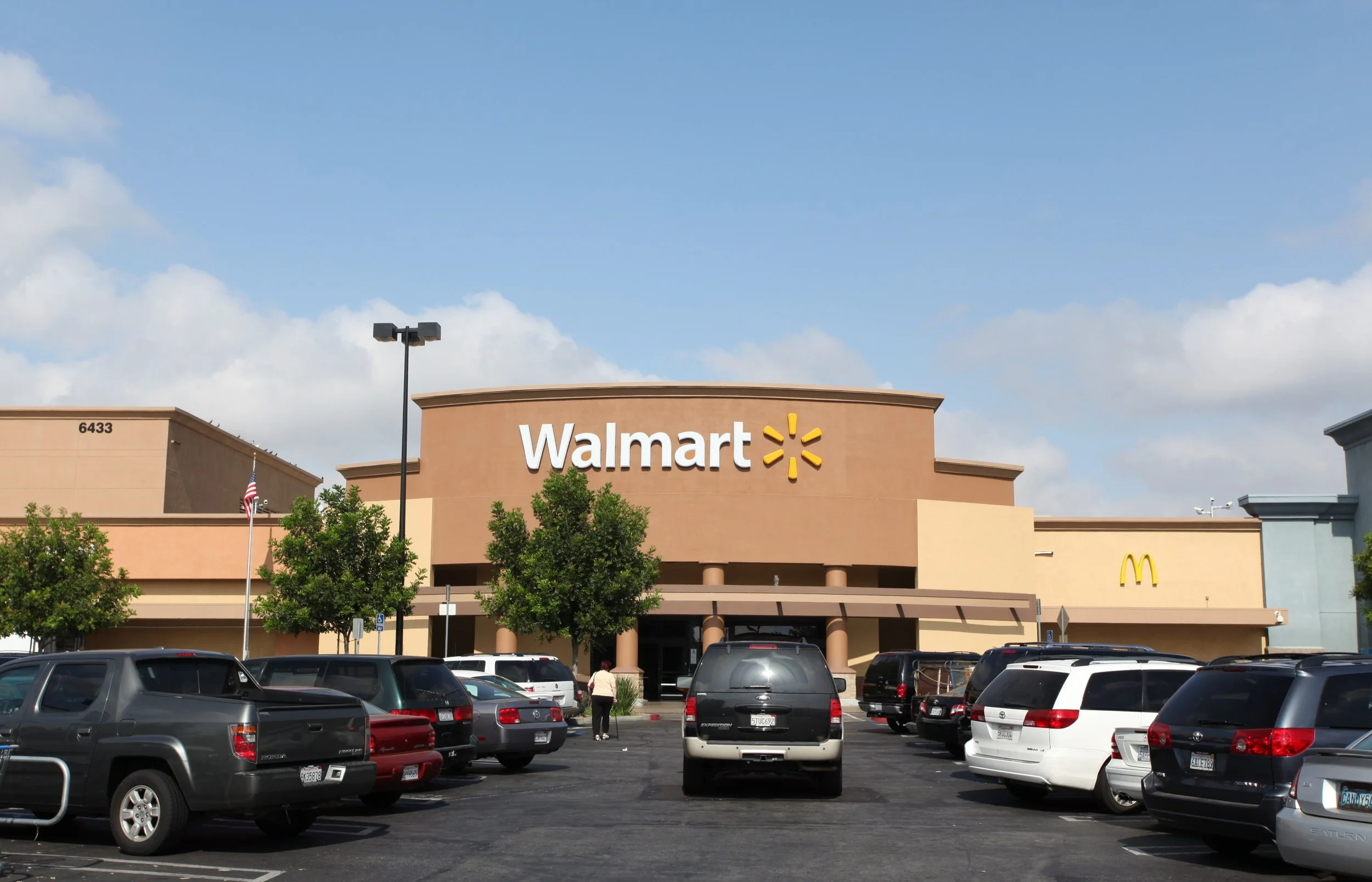 Fallbrook Shopping Center