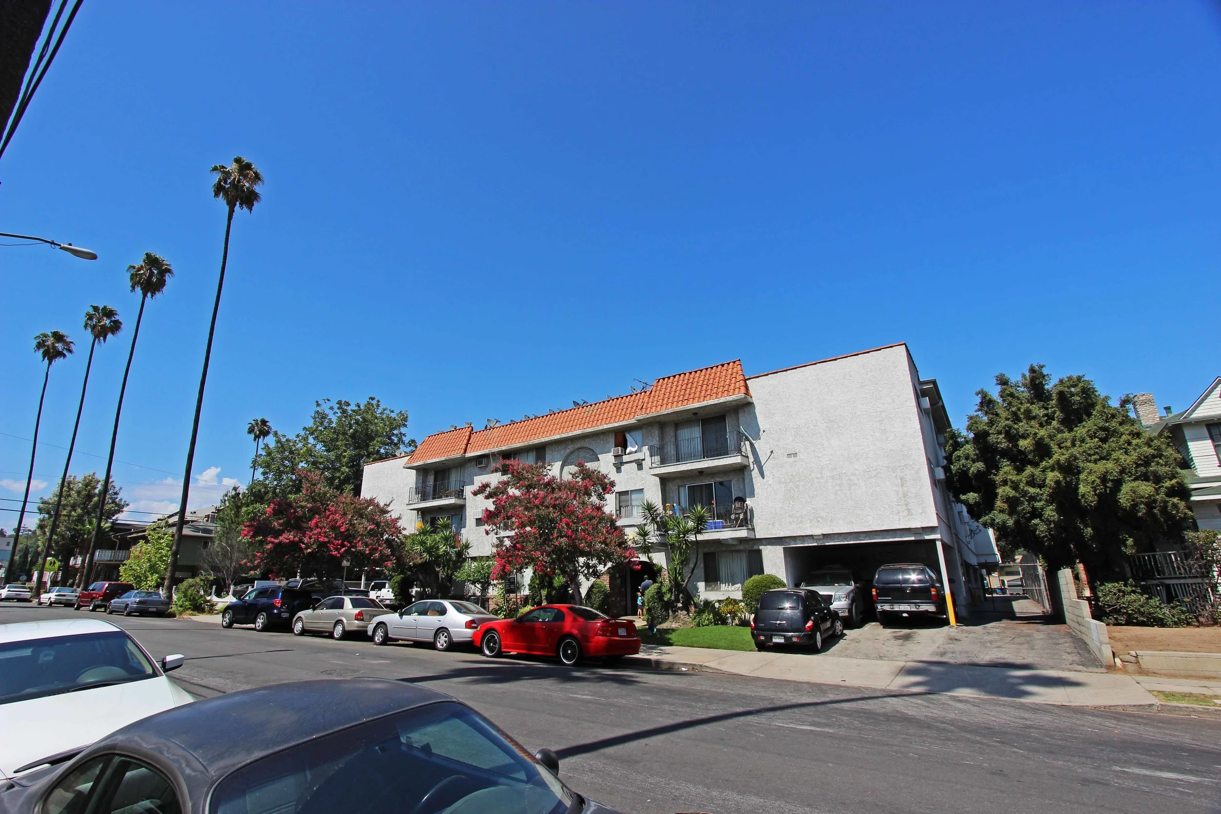 125 S Ave 53 Apartments 