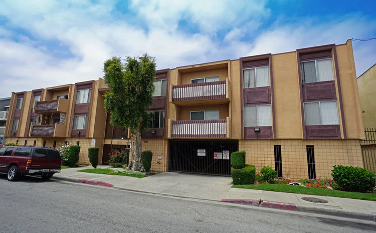 Just Sold | Fountain Villa at $525K over asking