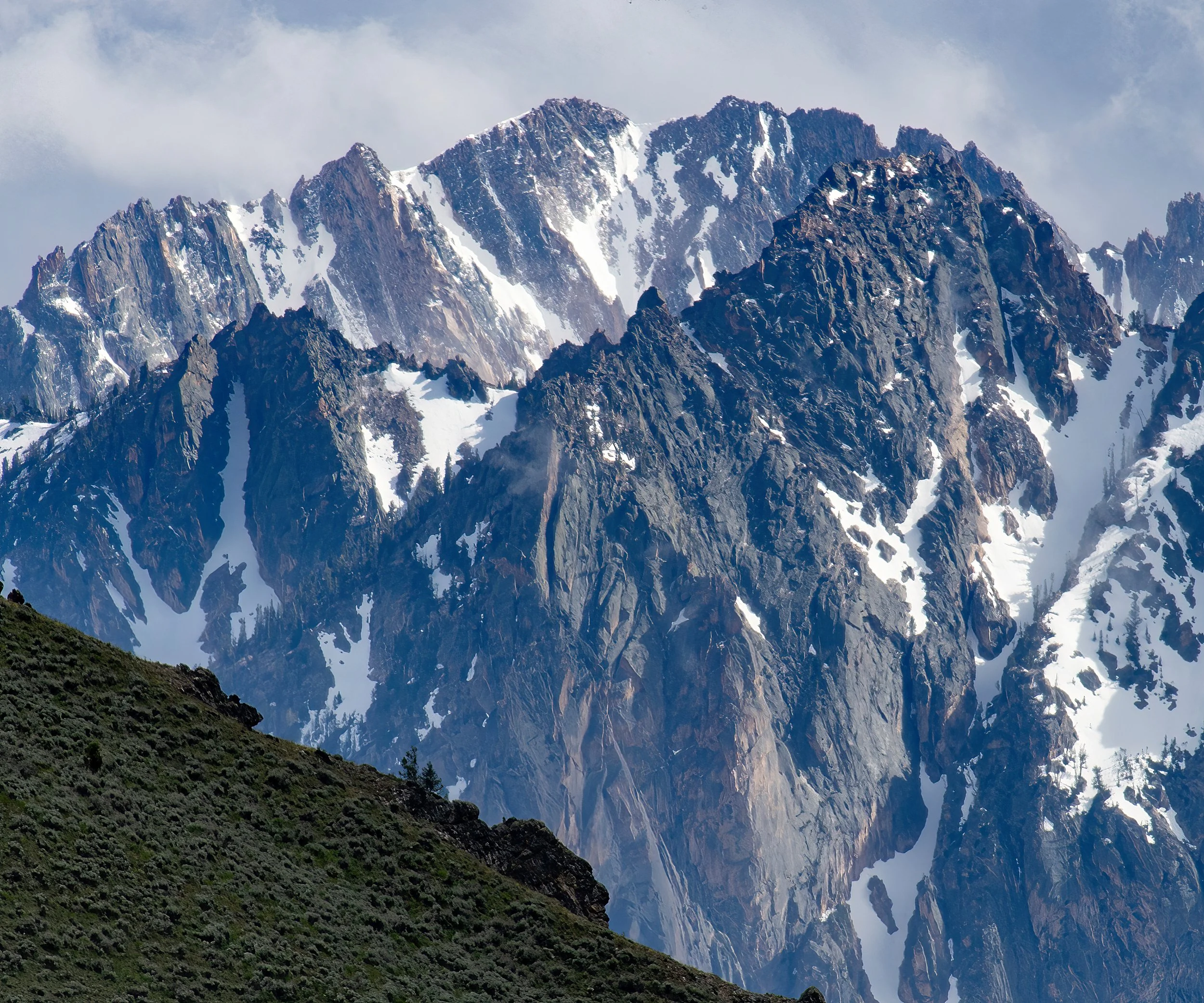 Idaho 2017 Sawtooth Range close up SA.jpg
