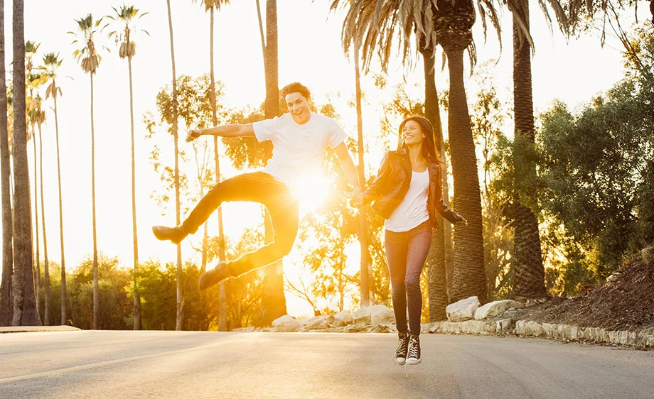 couple-jump-sunset-los-angeles-lifestyle.jpg