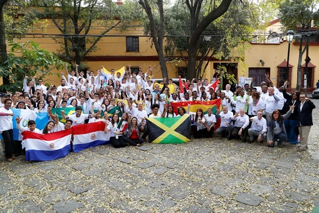 COY grupo.jpg