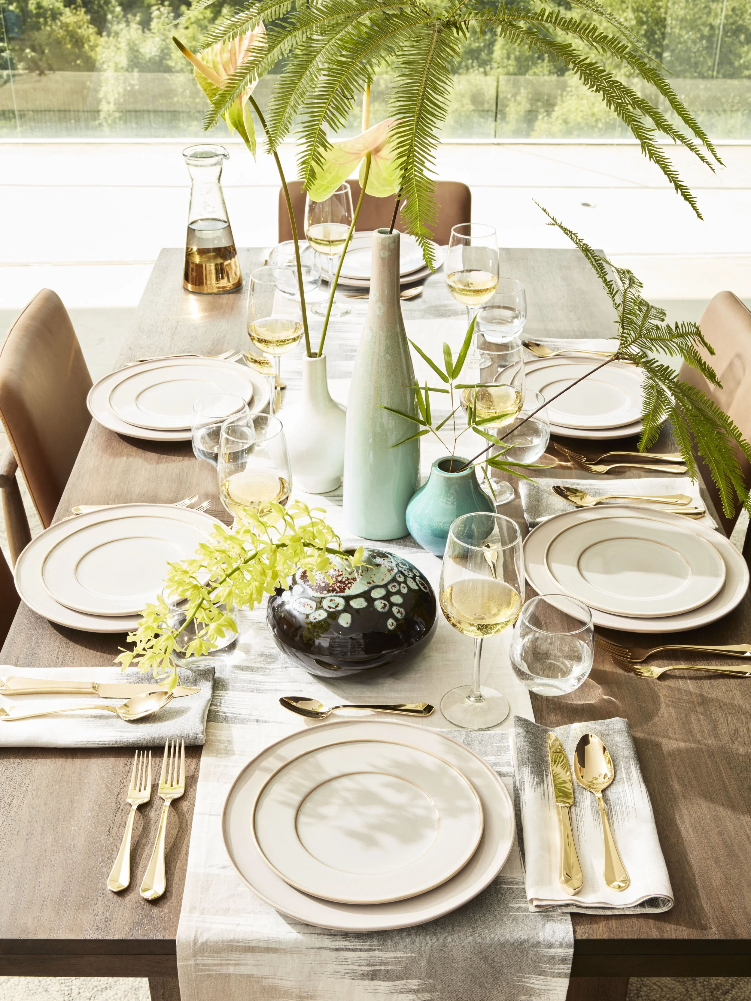 D1-FULL-PURE-DINING-TABLE-SP17-comp-final-254.jpg