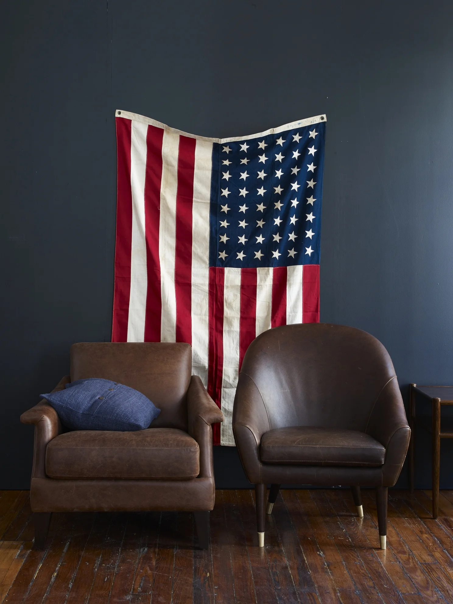 l9-leather-club-chairs-editorial-v2-fa14-005.jpg