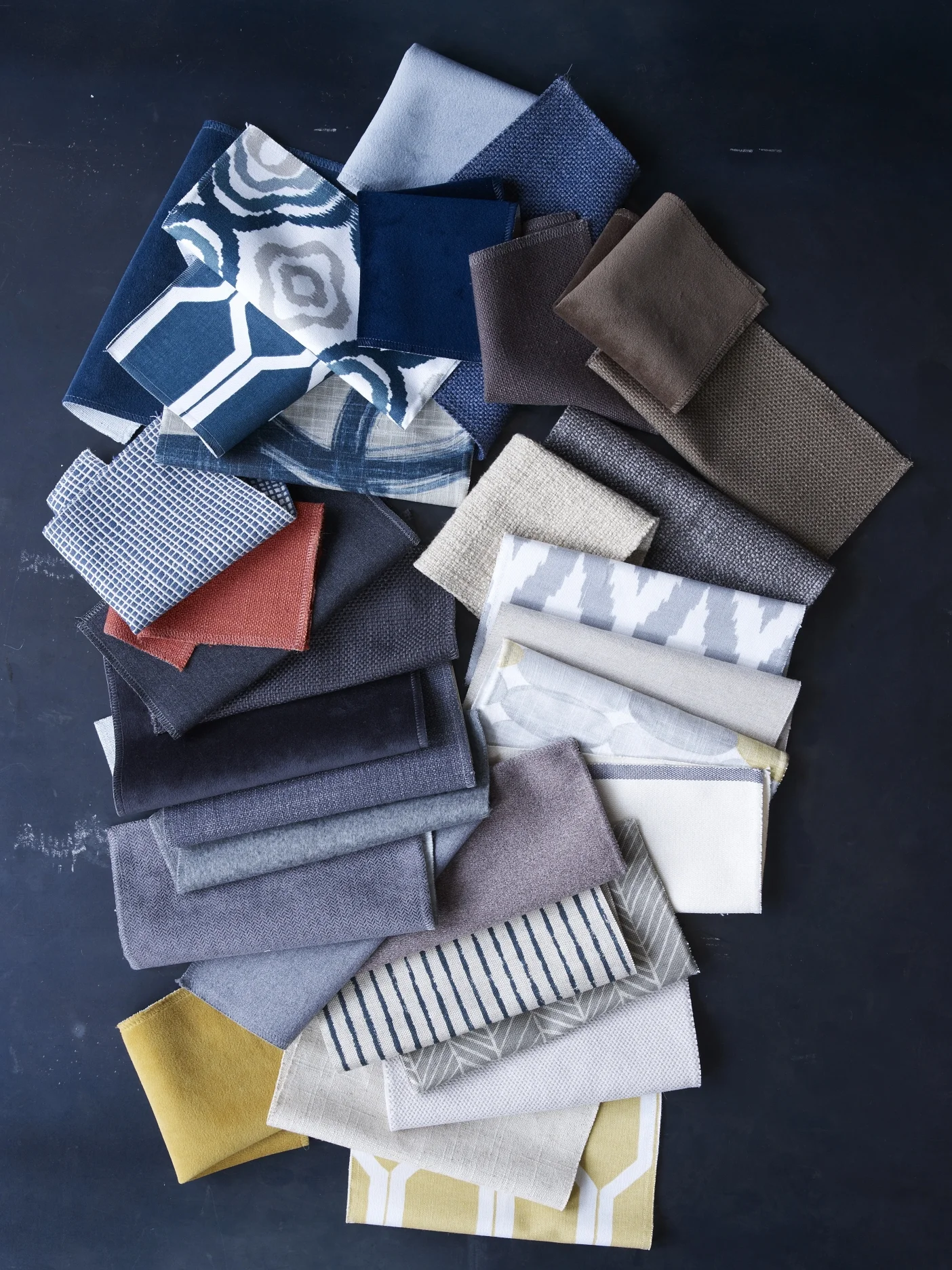 c9-uph-spo-upholstery-fa14_007.jpg