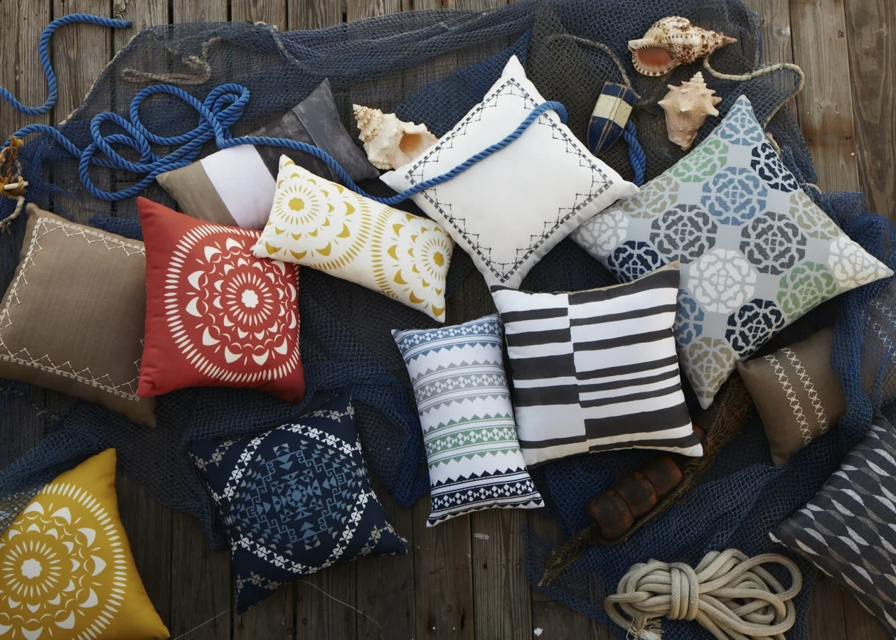 Editorial-pillow-017.jpg