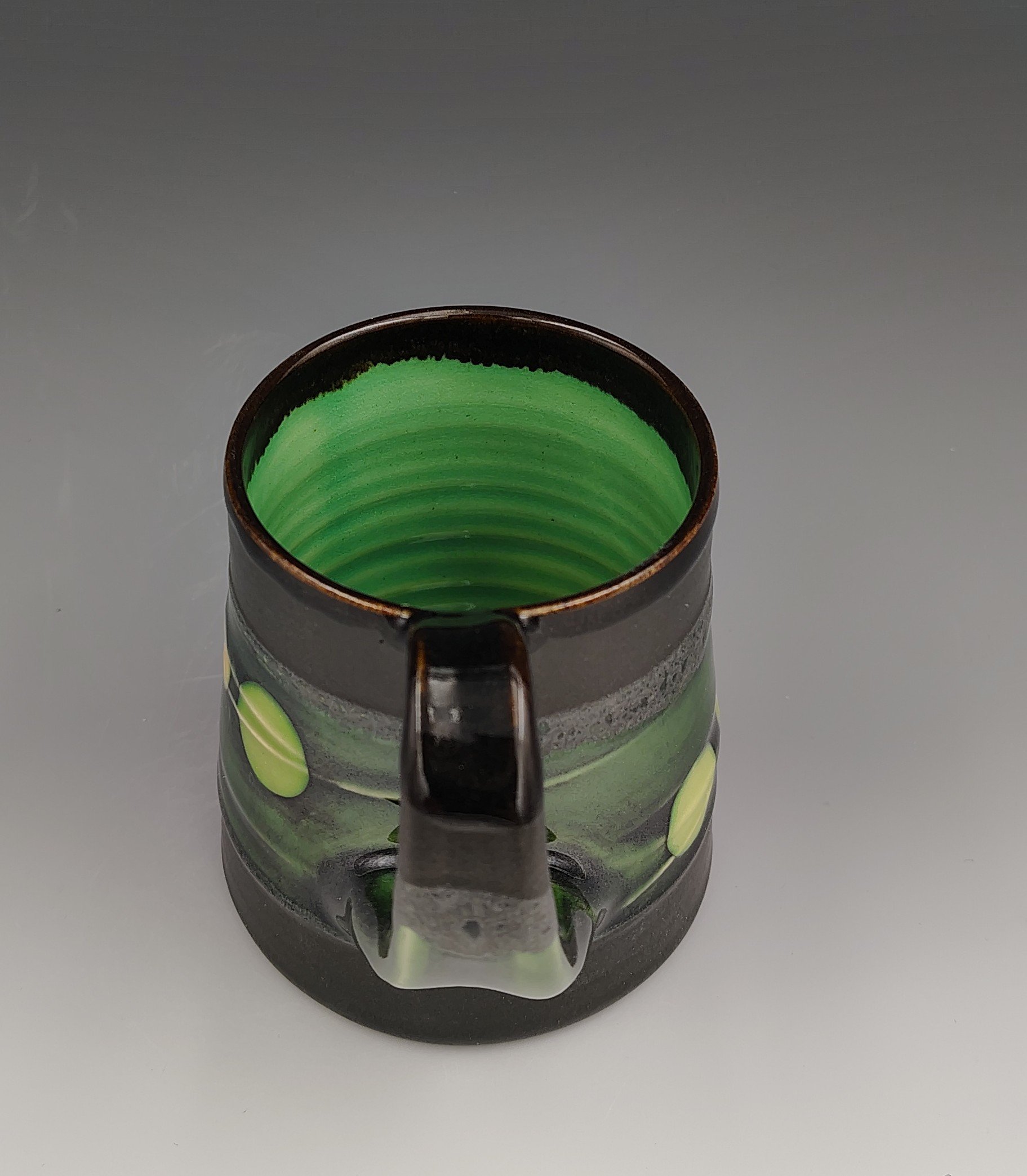 Medium Mug 18d.jpg