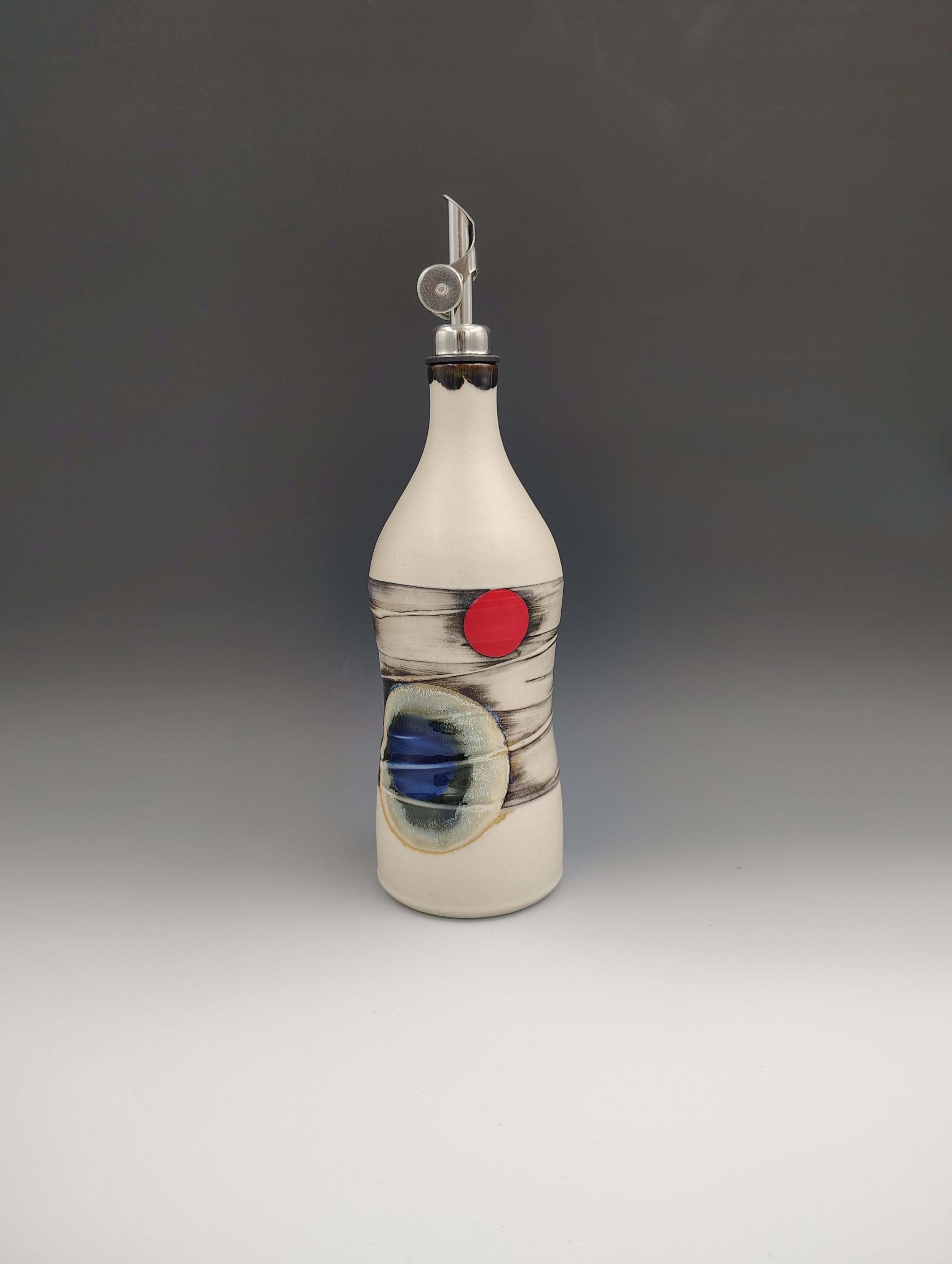 Oil Bottle 2a.jpg