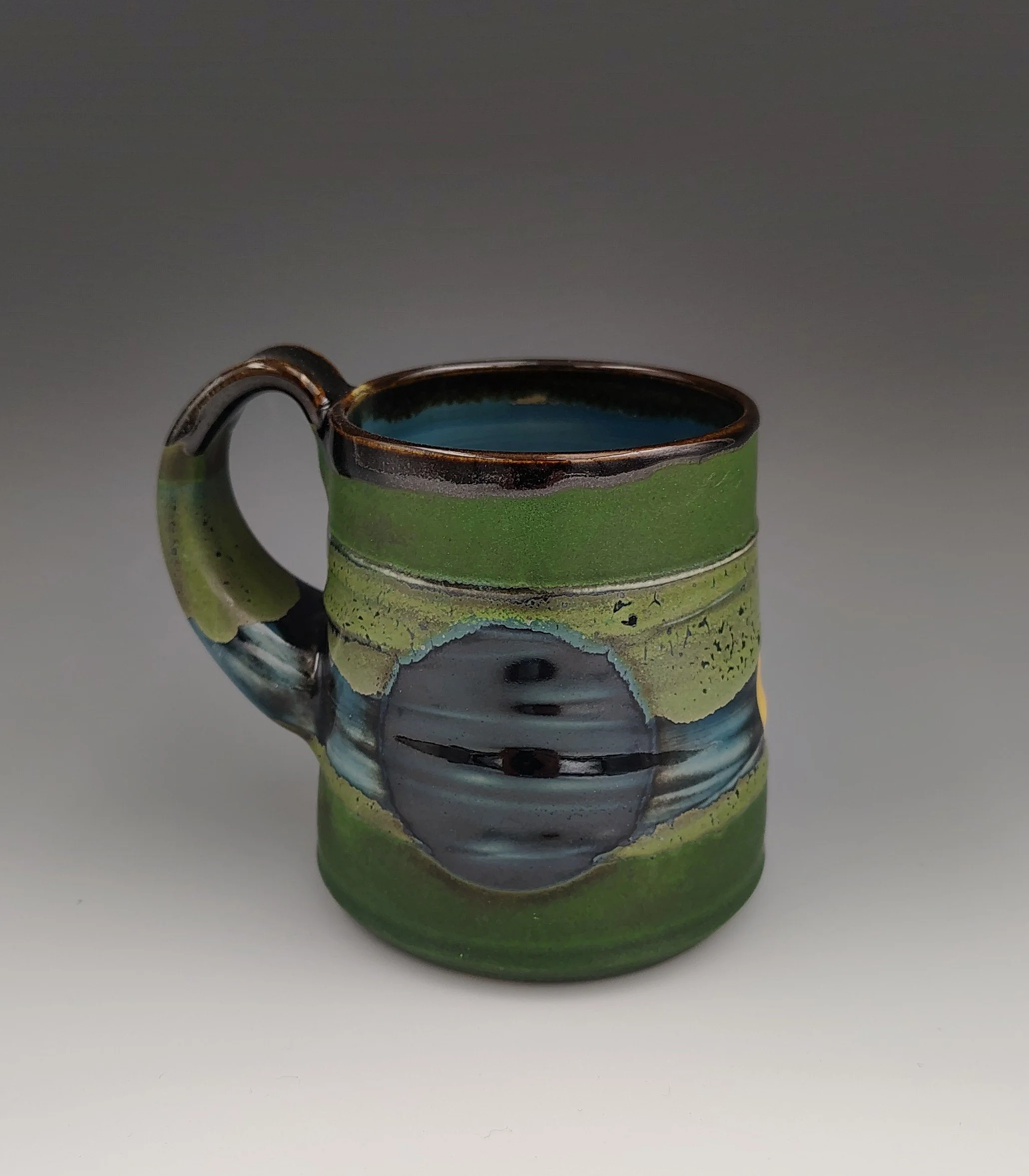 Medium Mug 11b.jpg